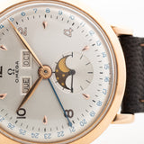 أوميغا كوزميك مونفيز جامبو 18 قيراط 1947