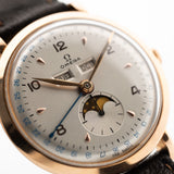 أوميغا كوزميك مونفيز جامبو 18 قيراط 1947