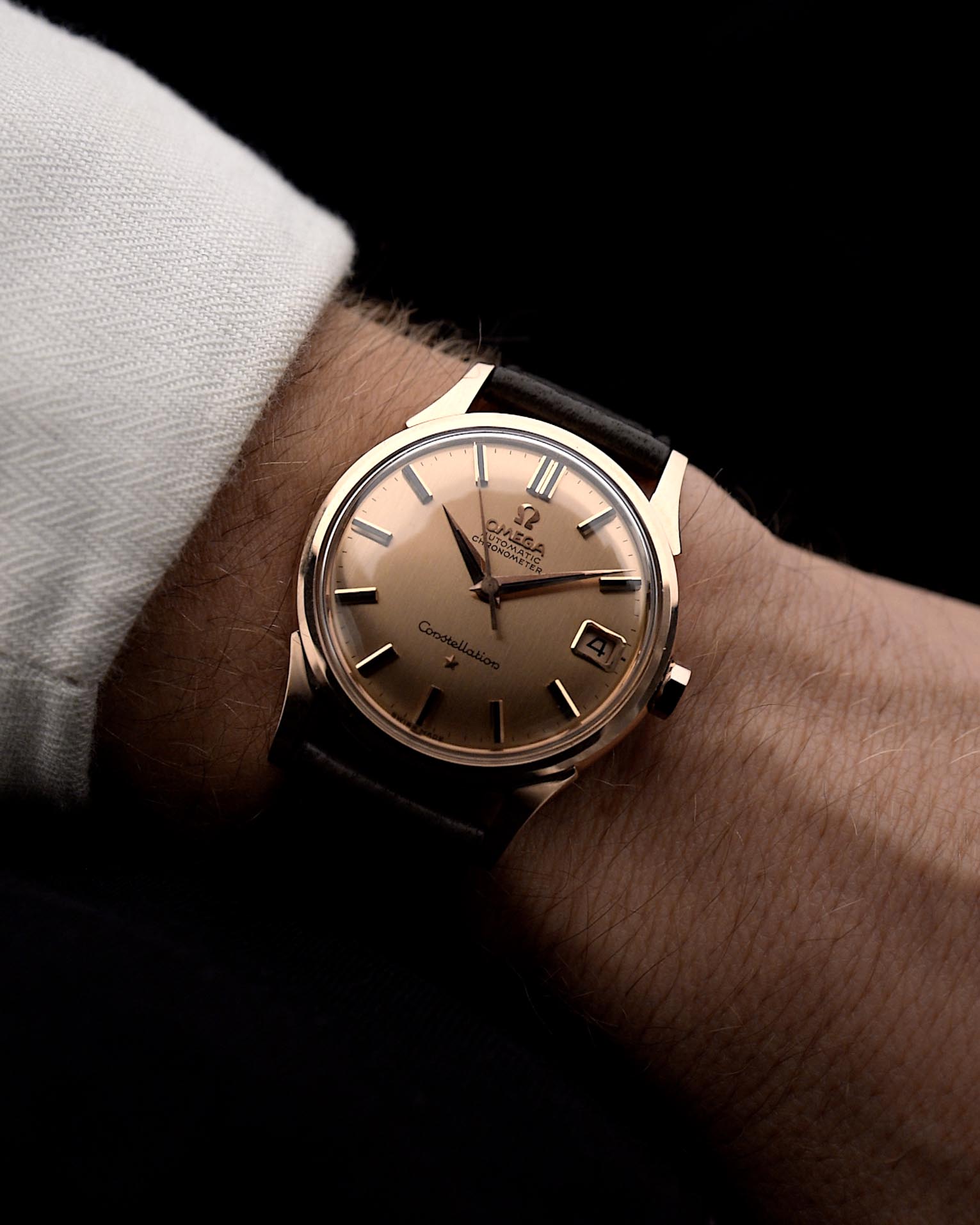 Borneobulletin Reloj Nivada Hombre Dorado Seiko 8123 Seiko Quartz