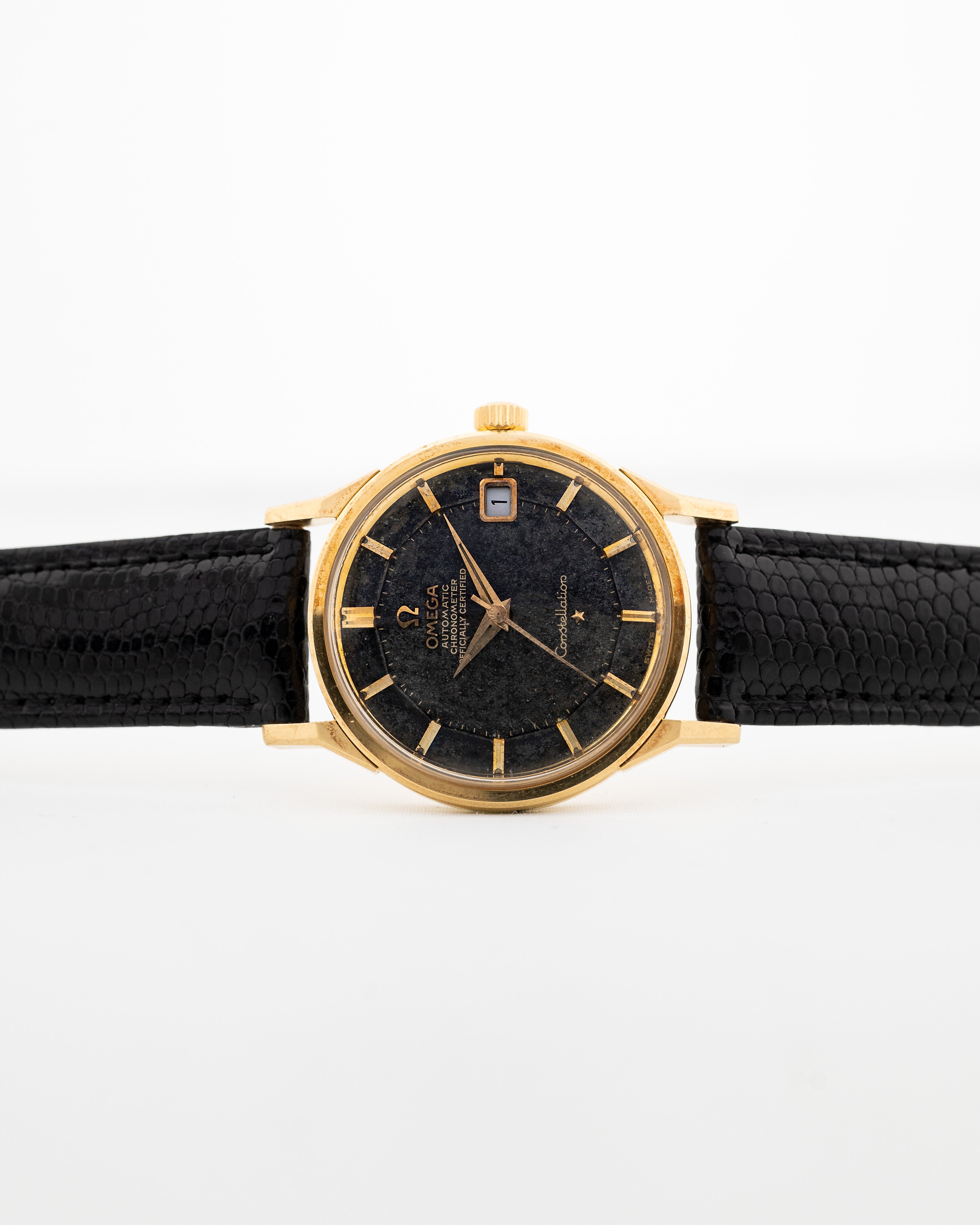 Omega Constellation 18k Pie Pan Black 1966 – GOLDAMMER