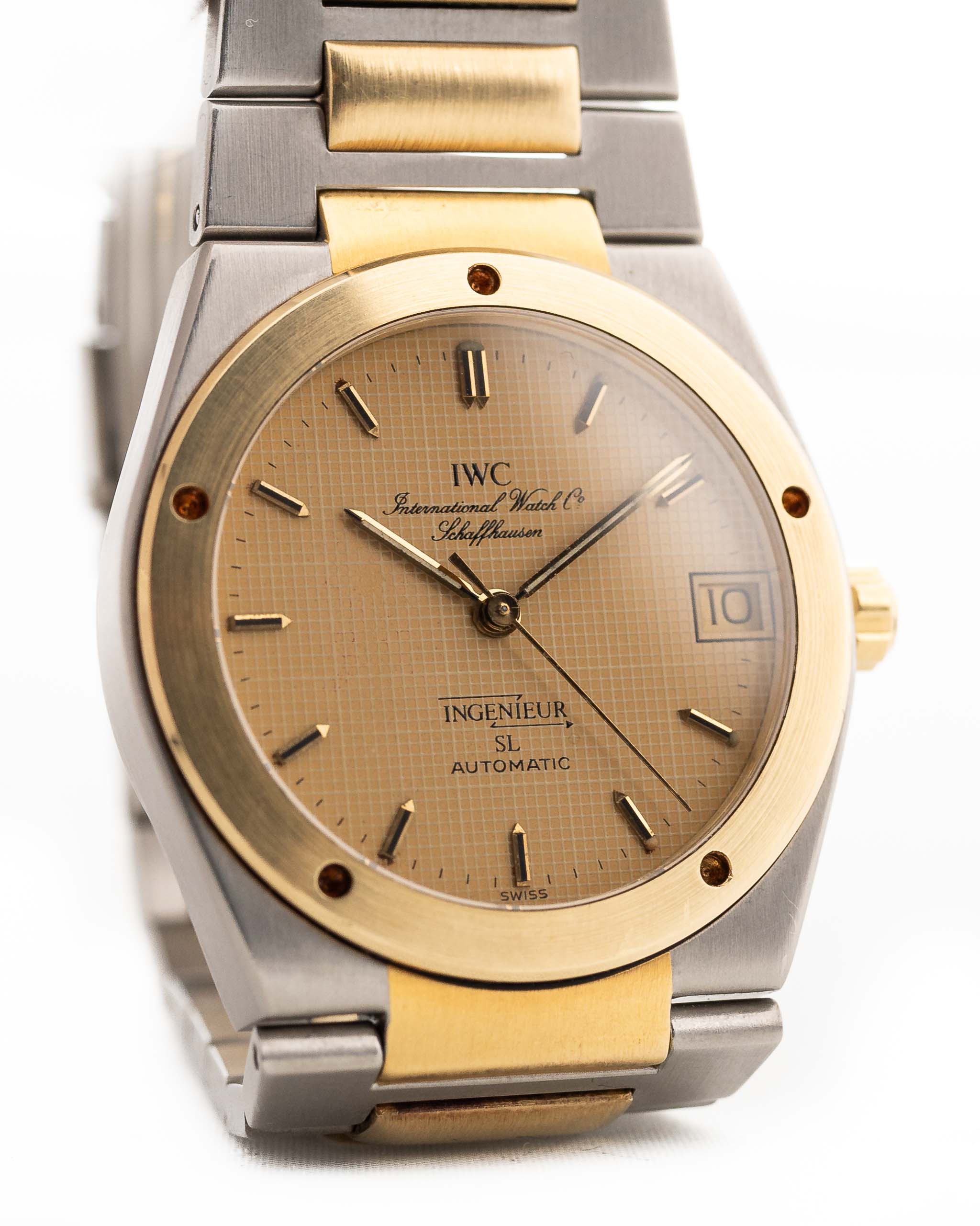 Vintage IWC Ingenieur 3505 SL Two Tone watch from 1987. 34mm in Stainless Steel & 18k Yellow Gold with Automatic Movement, Golden Papergraph Dial and Two Tone Bracelet.