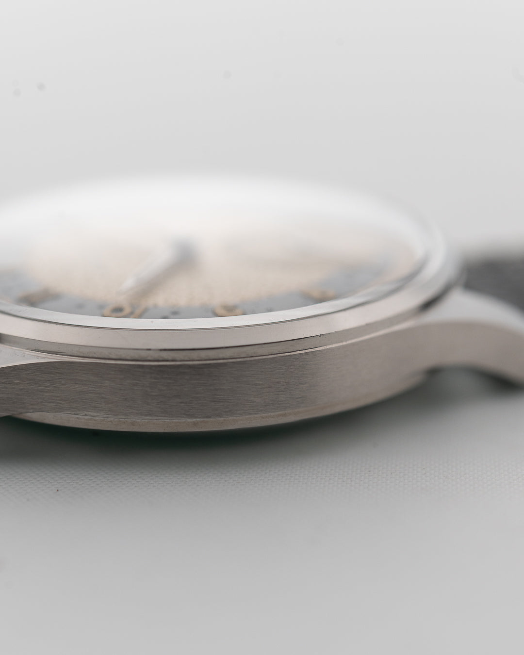 Omega Tuxedo two tone 1947 - Goldammer Vintage Watches