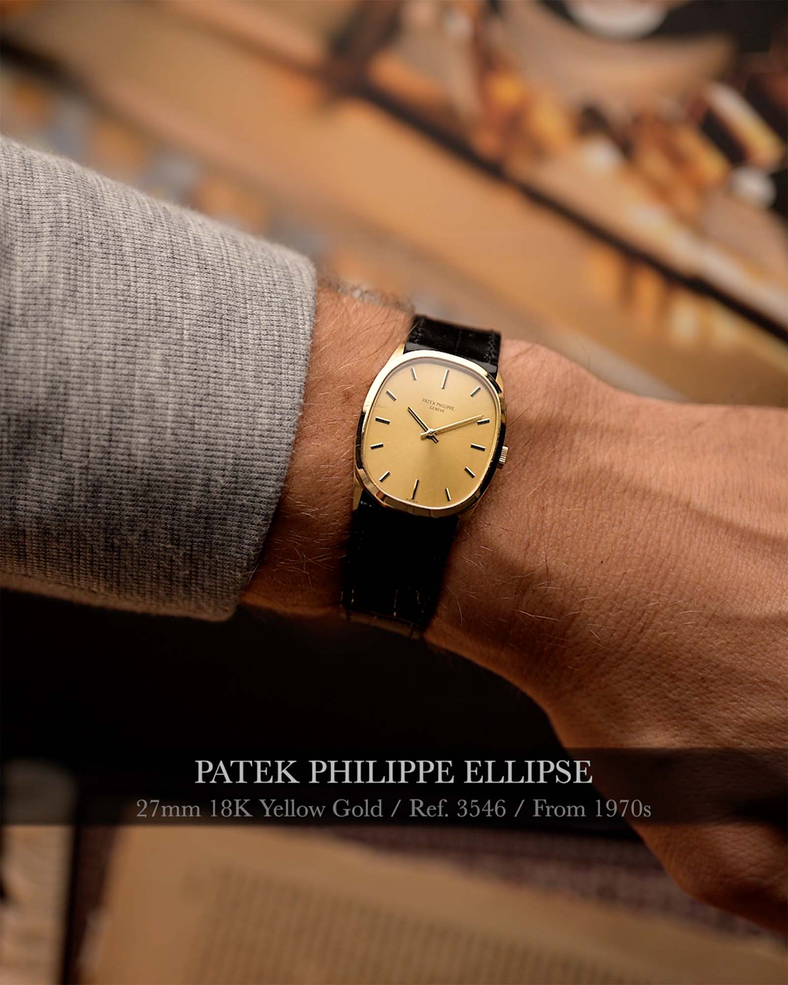 Goldene Vintage Patek Philippe Ellipse 3546 Uhr an einem Handgelenk.