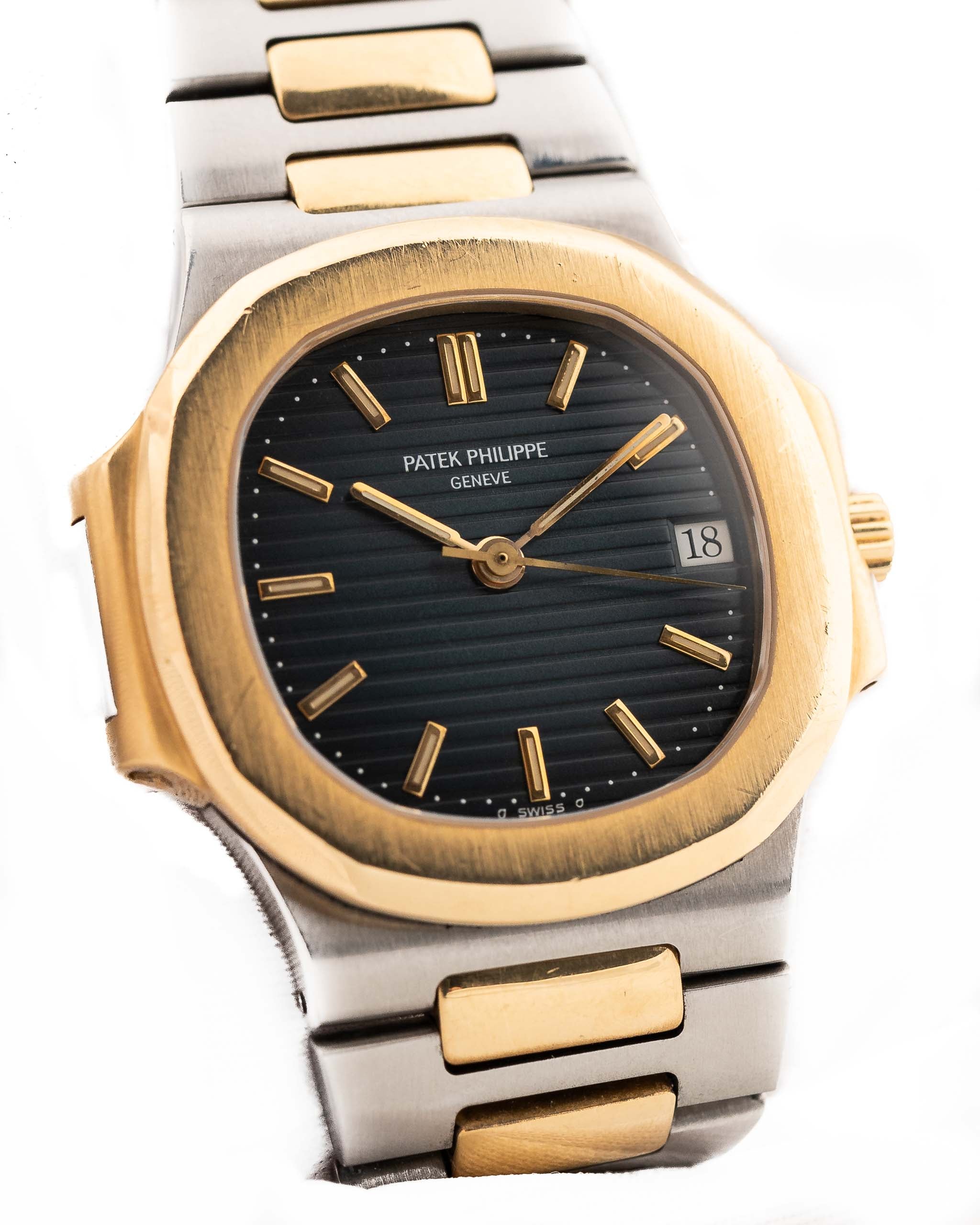 Patek Philippe Nautilus 3800/1 usado Esfera bicolor 1990