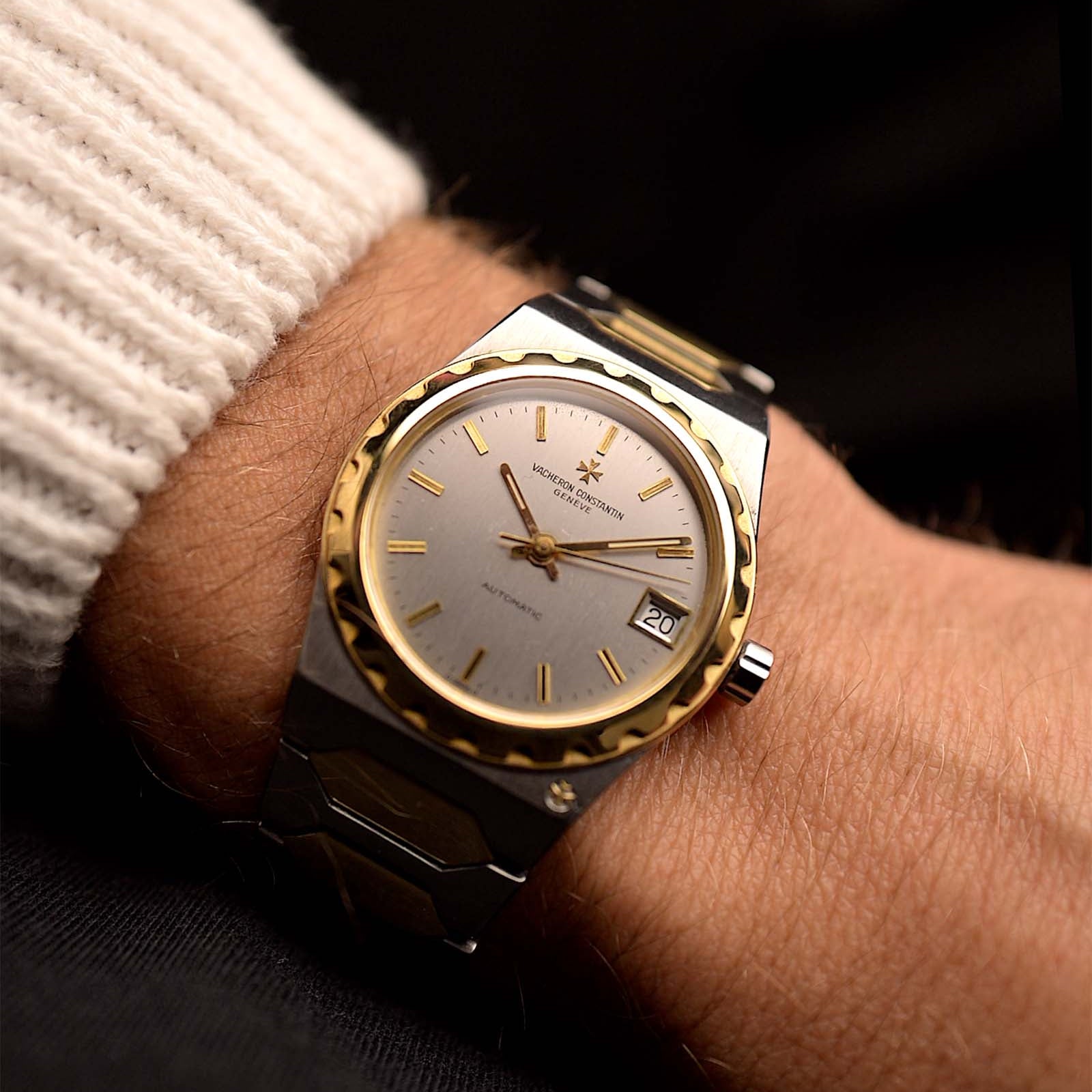Vacheron Constantin 222 Two Tone 46003 from the 1980s on a wrist. 33.5mm in Stainless Steel & 18k Yellow Gold with Automatic Caliber 1124, Silver Dial and Iconig VC222 Two Tone Bracelet.