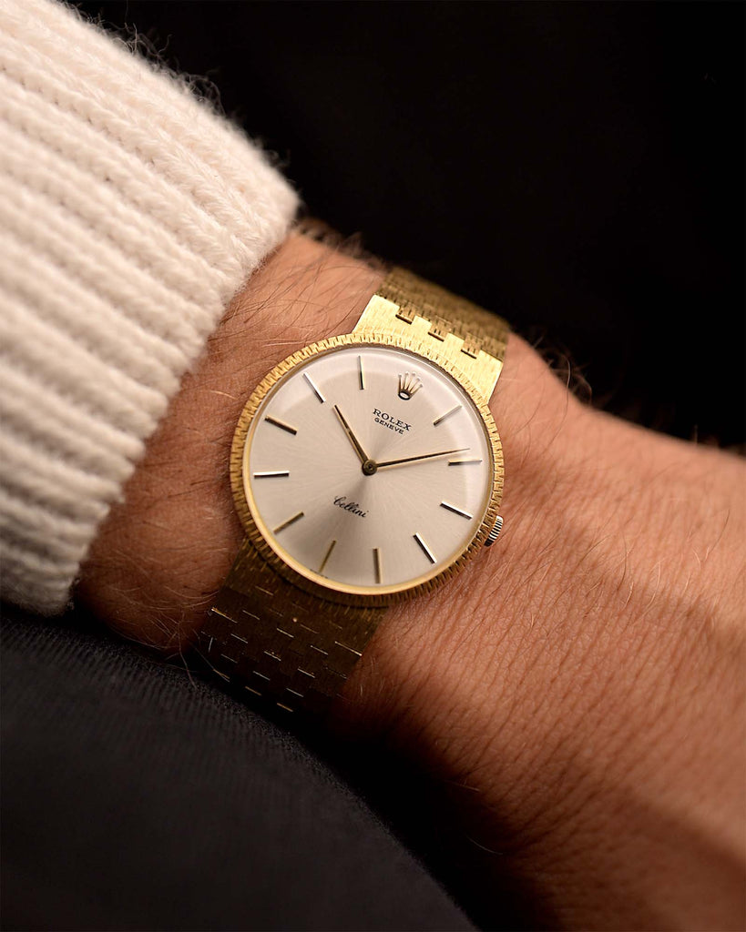 Vintage Rolex Cellini 3661 watch 18k from 1968 on a wrist. 31mm in 18k Yellow Gold with Rolex Cal. 1600 Manual wind, Flawless sunburst silver dial and Gold bracelet.