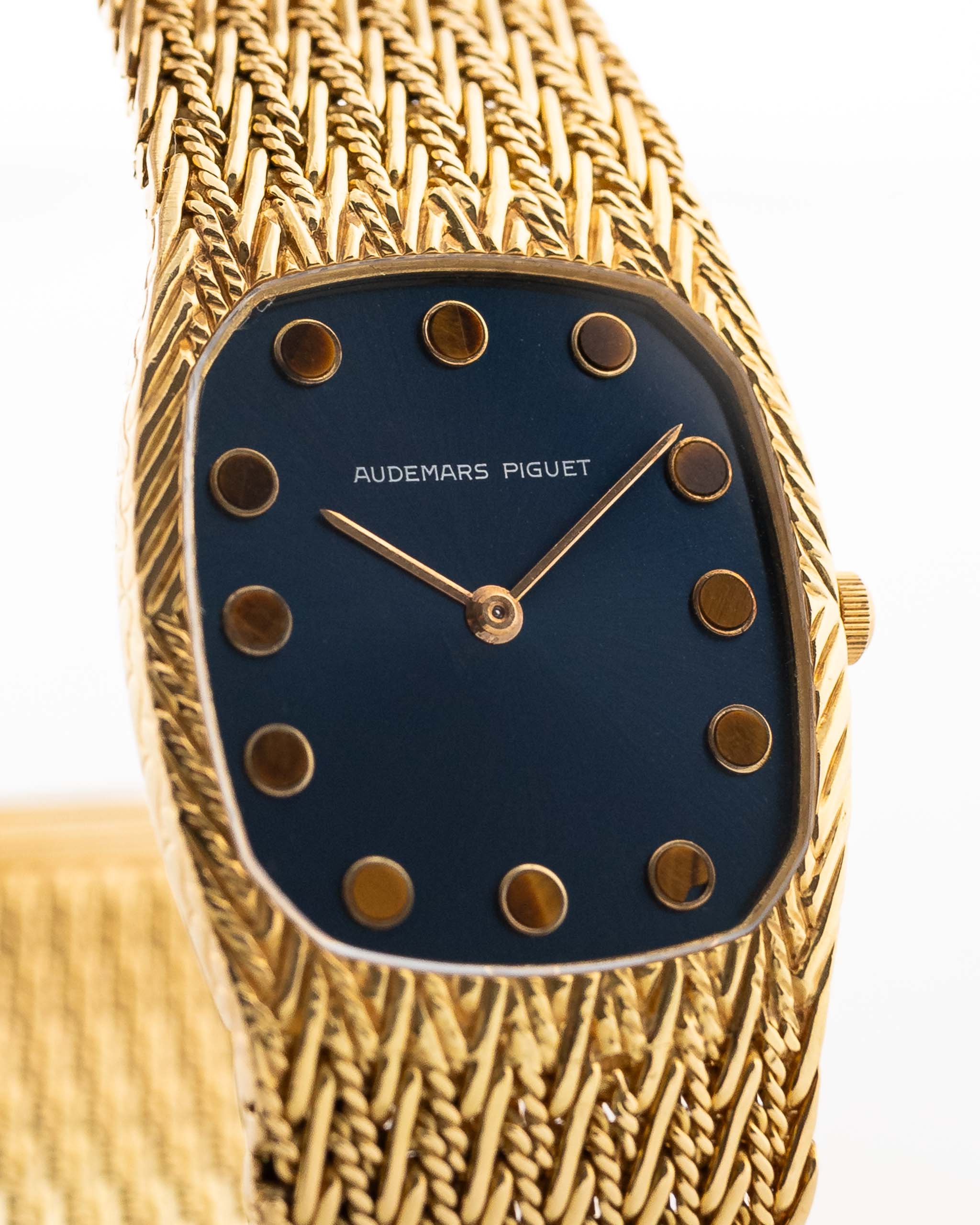 Audemars Piguet Vintage Watches - Audemars Piguet Cobra gold Tiger Eye 1970s - blue sunburst dial closeup