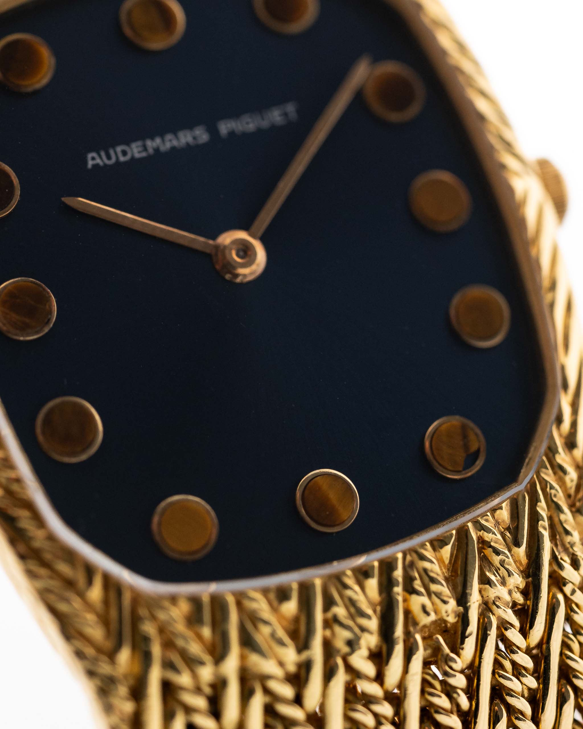 Audemars Piguet Vintage Watches - Audemars Piguet Cobra gold Tiger Eye 1970s - blue sunburst dial - braided gold bracelet