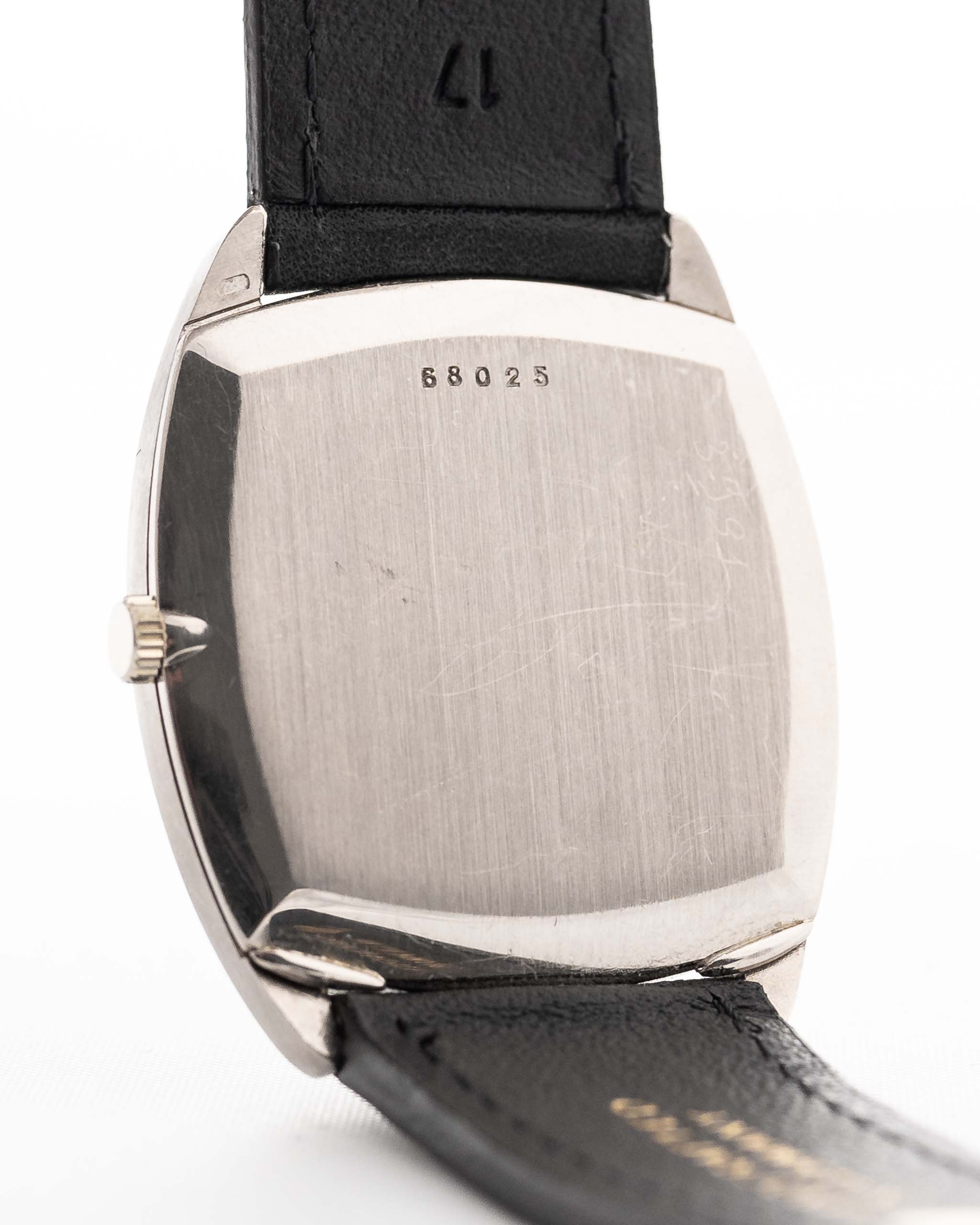 Audemars Piguet 5345 Tonneau 18k Roman 1970s – GOLDAMMER