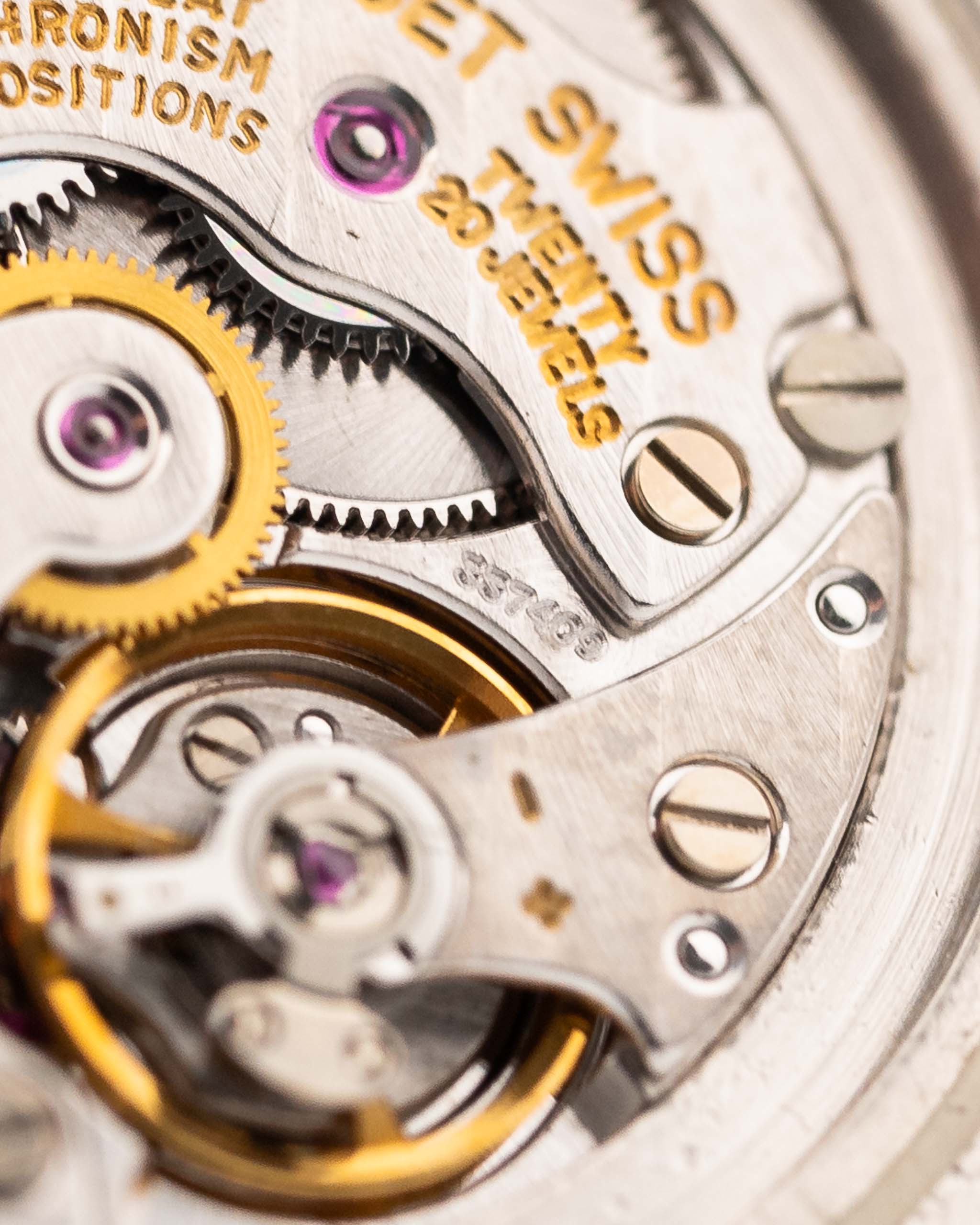 Closeup Photo of a Audemars Piguet Cobra Movement 18k Diamond Blue from the 1990s. 29mm in 18k White Gold with Manual wind movement, Deep blue dial, 32 Diamonds and Adjustable bracelet.