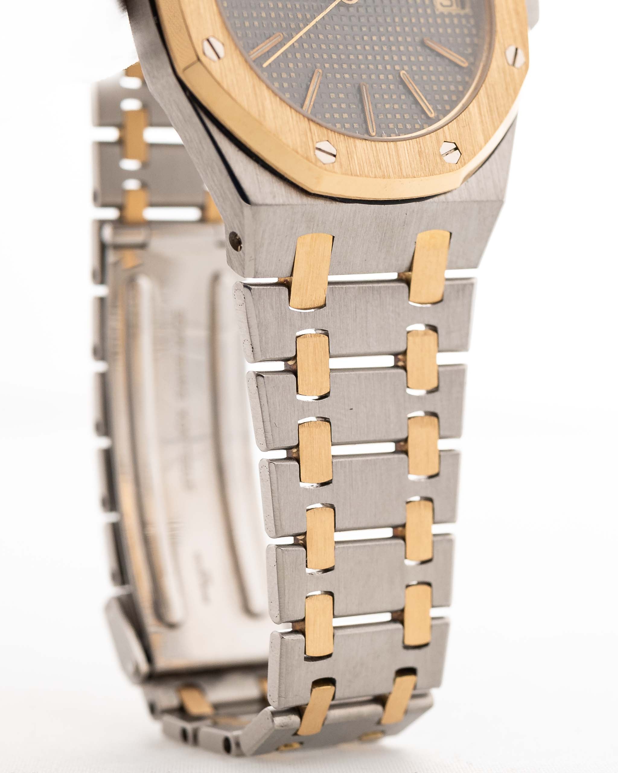 Audemars Piguet Royal Oak 56023SA 1980s  stainless steel/18k yellow gold "Royal Oak" bracelet