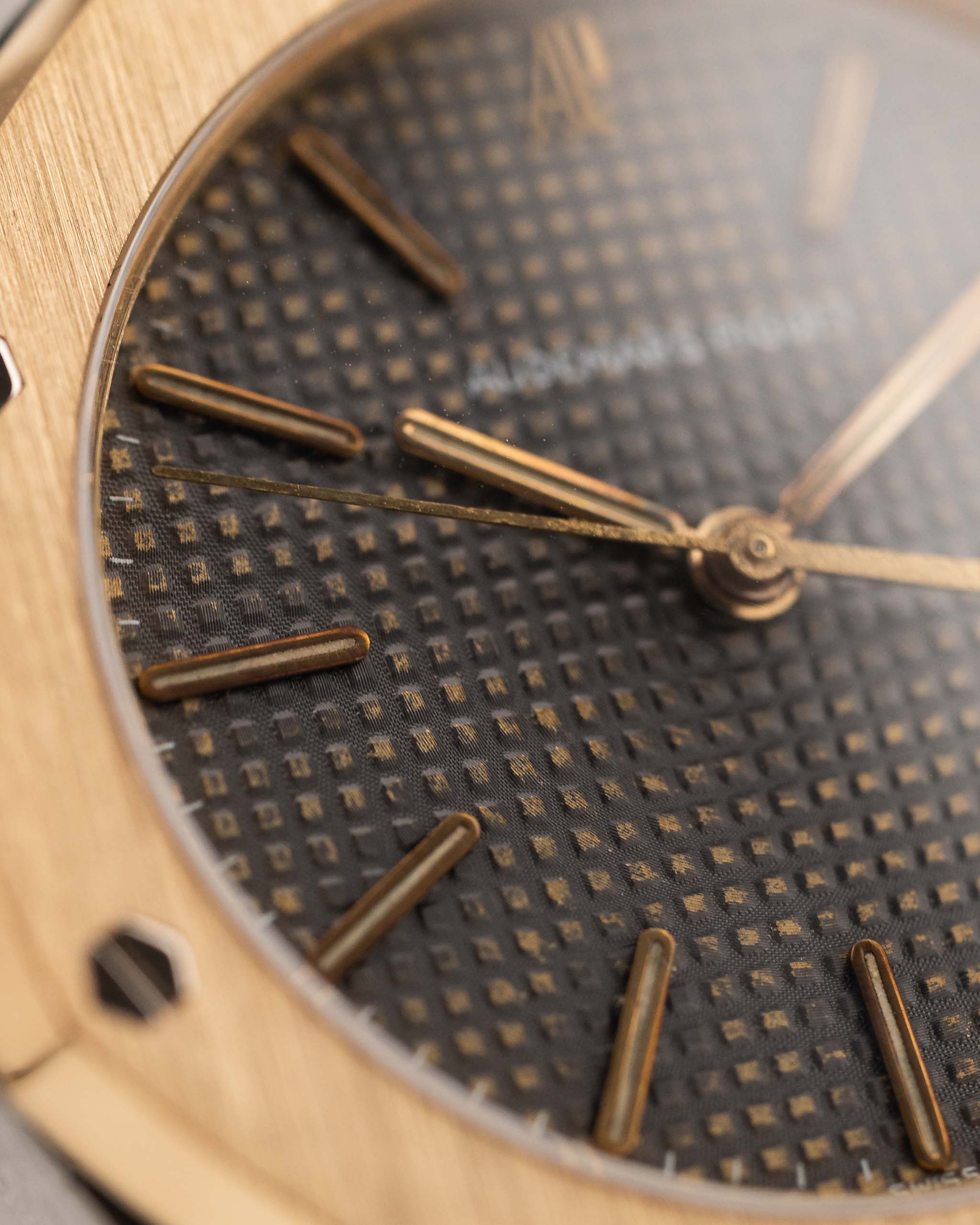 Audemars Piguet Royal Oak 56023SA 1980s  Tapisserie dial 