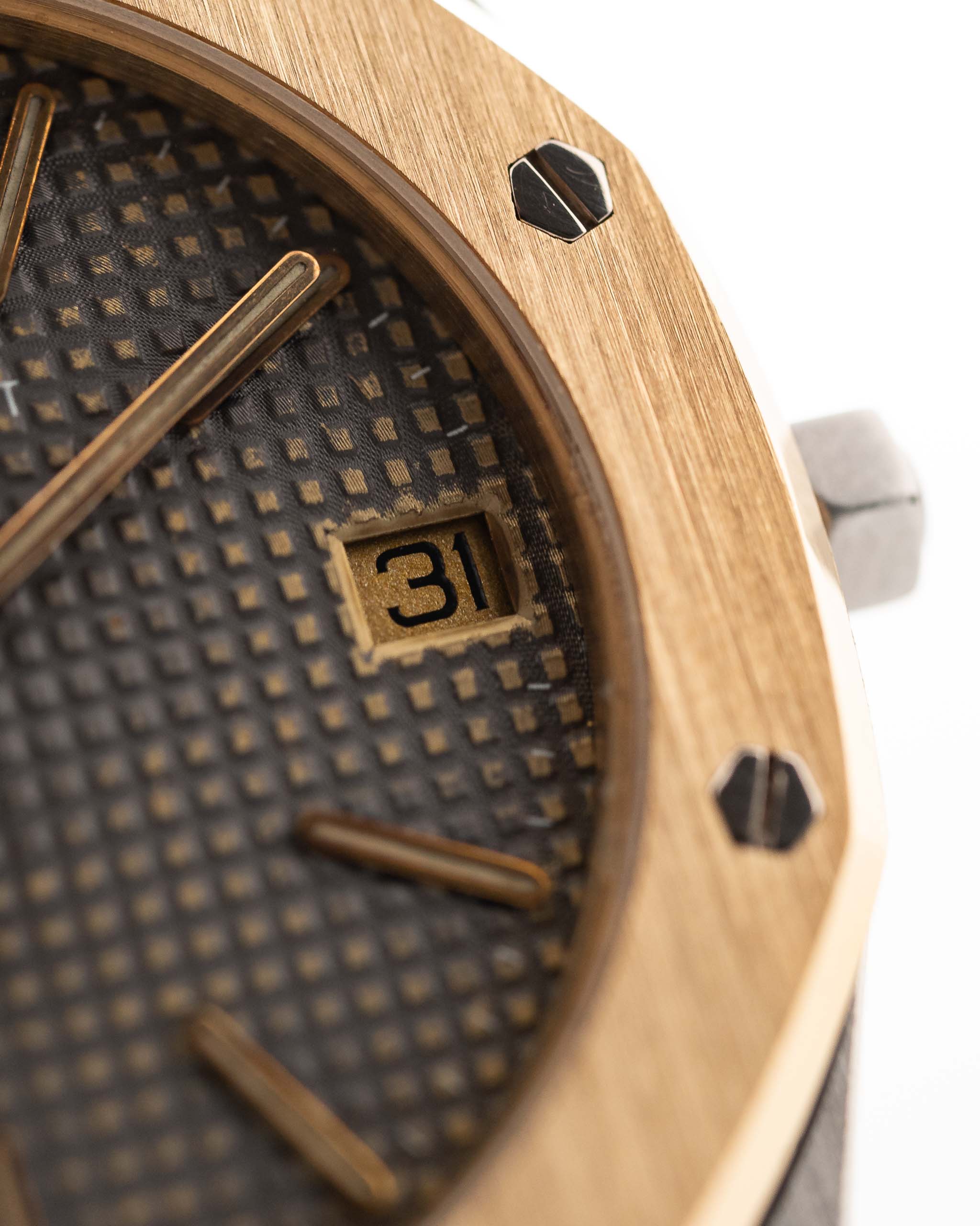 Audemars Piguet Royal Oak 56023SA 1980s  Tapisserie dial Date