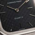 Audemars Piguet Royal Oak used 6005ST 1980s original Audemars Piguet grey Royal Oak (Stern) petite Tapisserie dial closeup