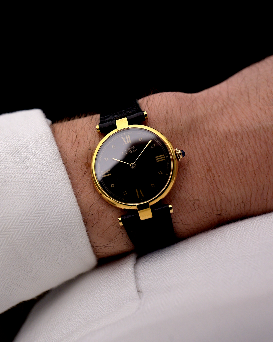 天179 / Cartier VERMEIL 腕時計 クォーツ ブラック文字盤 Cartier Tank Vermeil with Black Dial – Bogossia