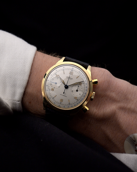 Universal Geneve Uni Compax 1940s – GOLDAMMER