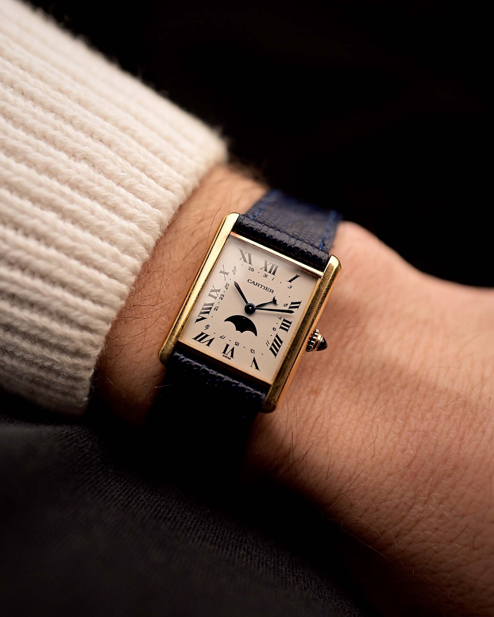 Cartier　vintage Cartier_Tank_819001_Moonphase_