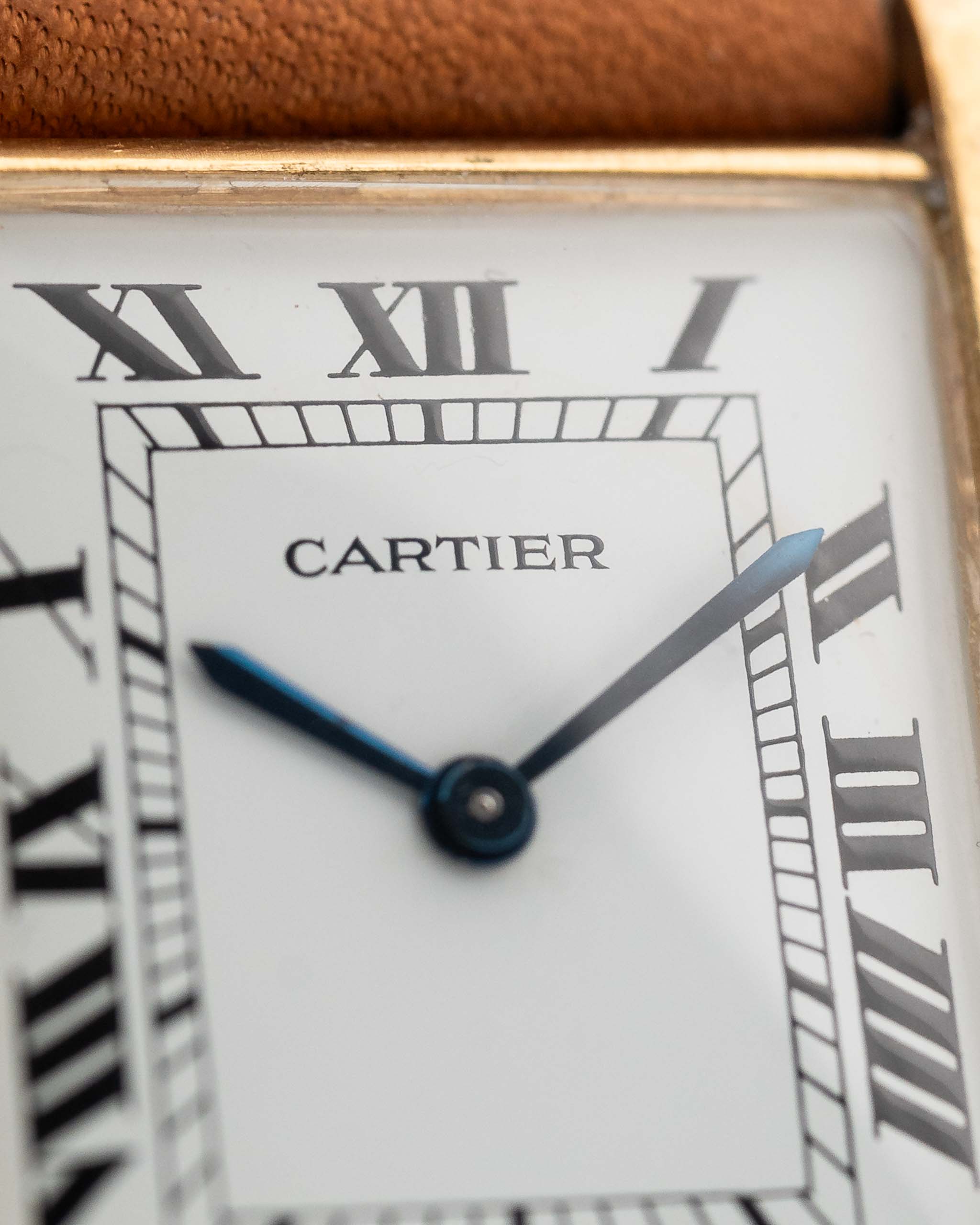 Cartier Tank Louis 96019 Paris Ref 96019 from the 1970s. 18k Yellow Gold with Manual movement, Original white dial and Original Leather strap.