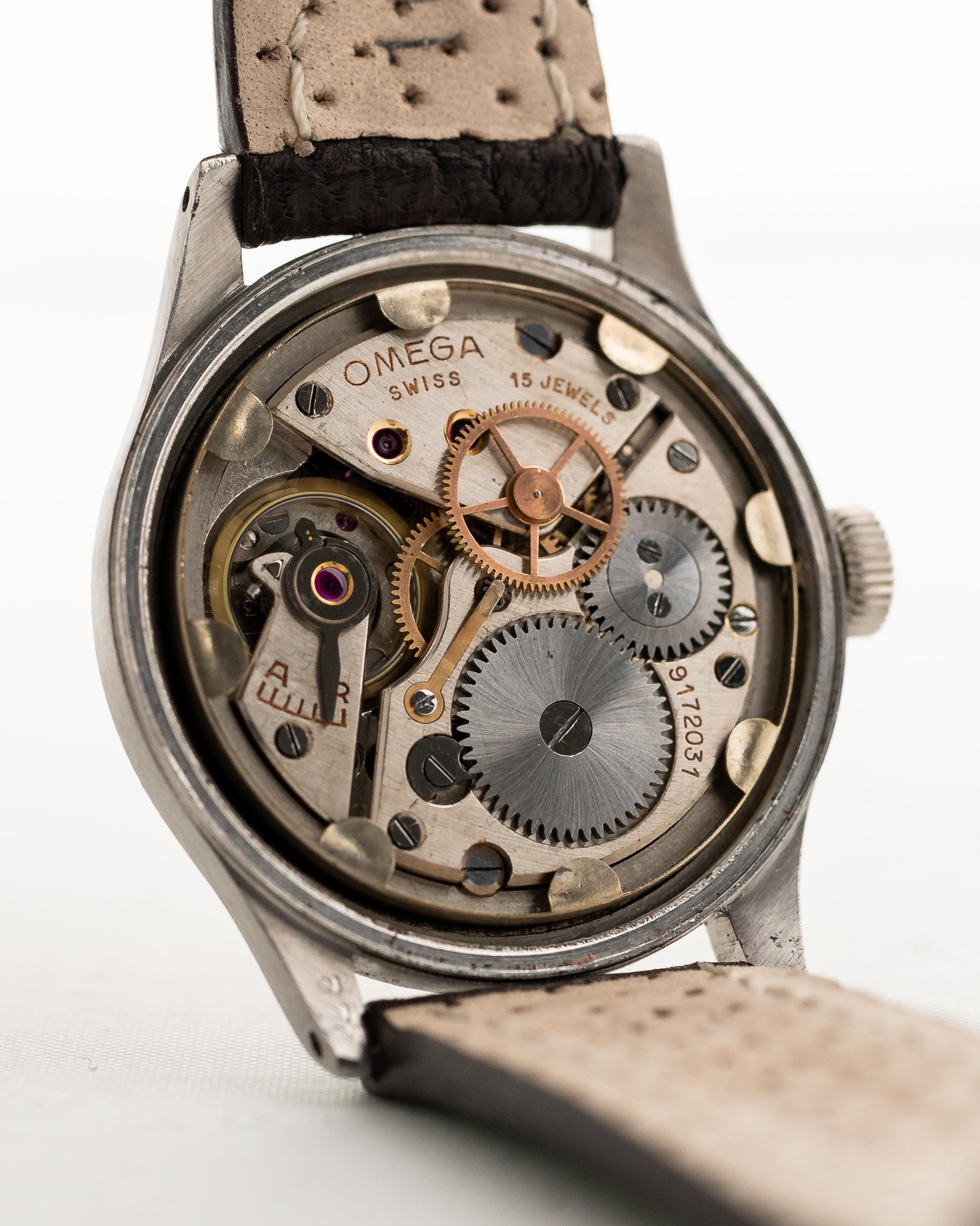 Omega Two Tone Syringe Roman 1943 – GOLDAMMER - Main Image