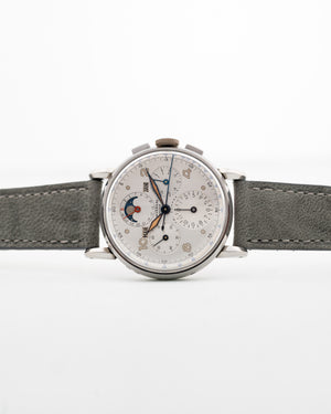 Universal Geneve Tri Compax 1945