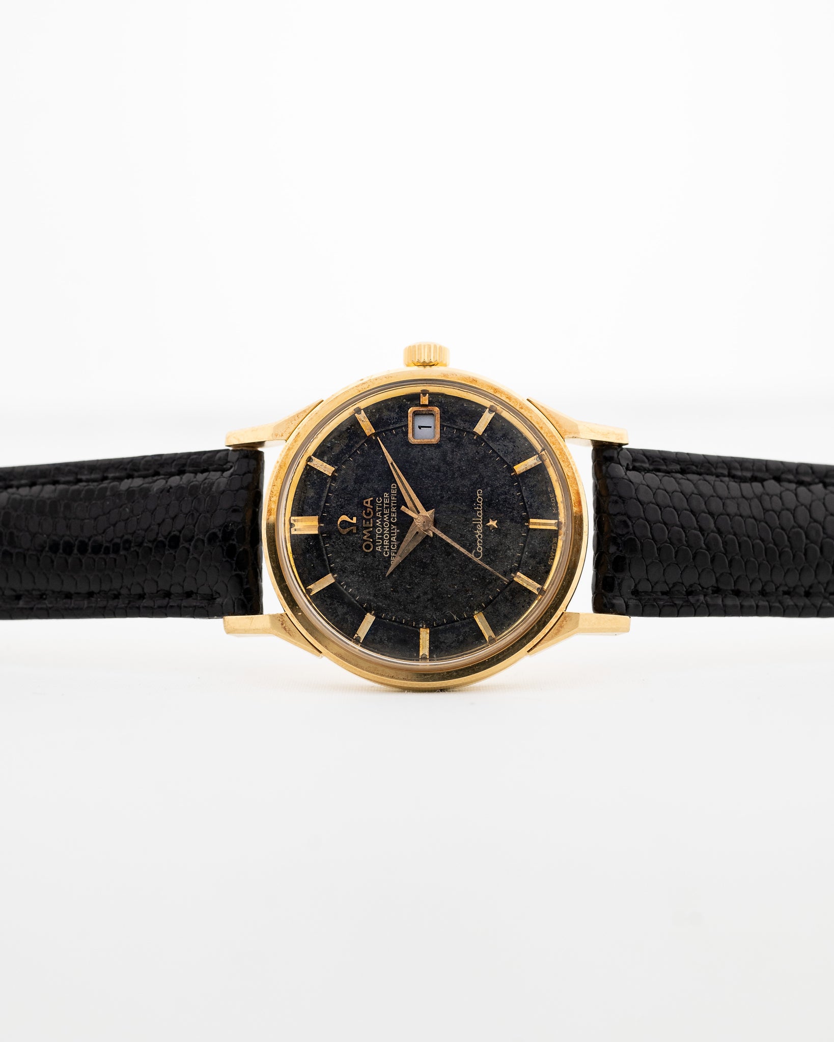 Omega Constellation 18k Pie Pan Black 1966