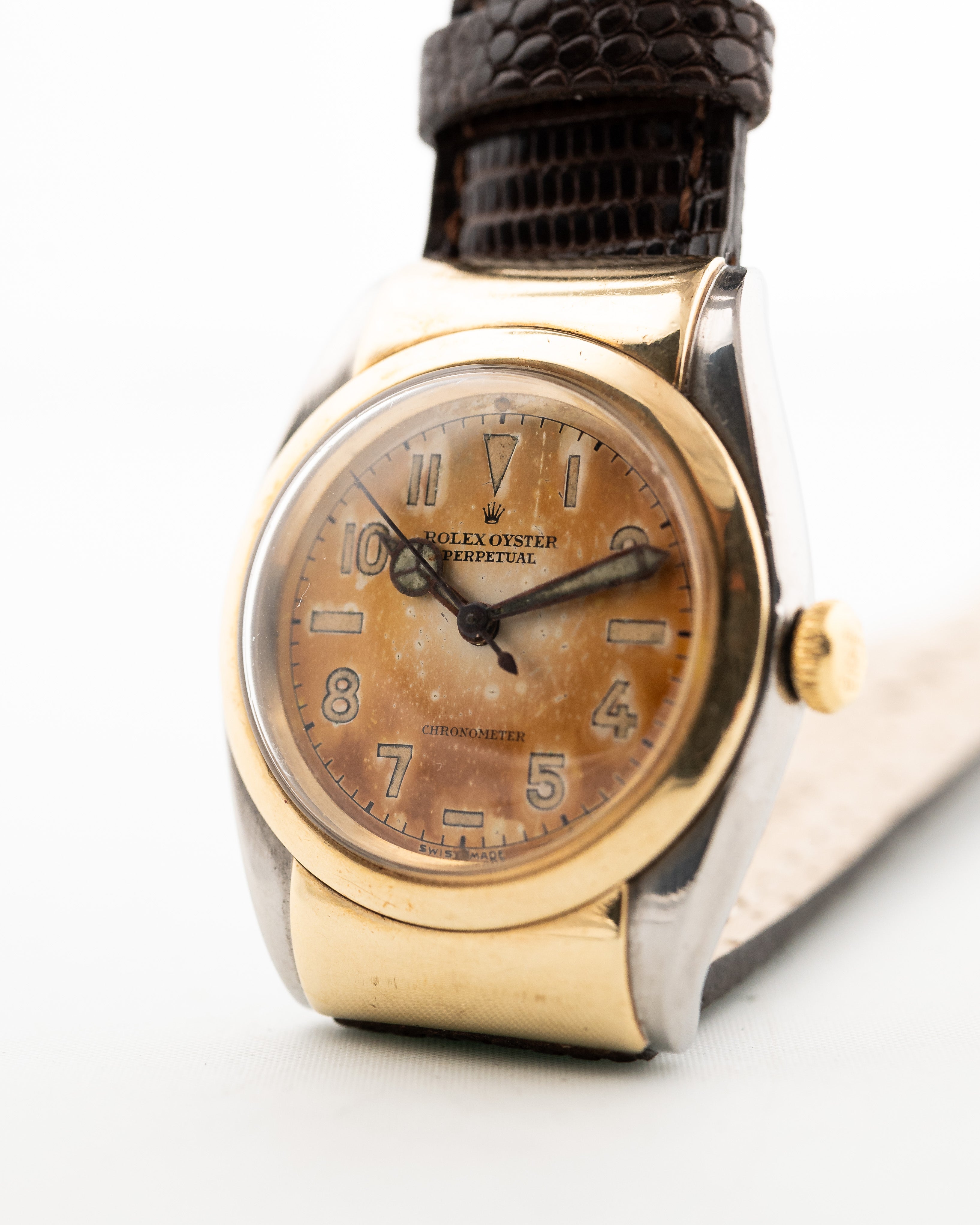 Rolex Oyster Perpetual Bubble Back Hooded 1940s Goldammer