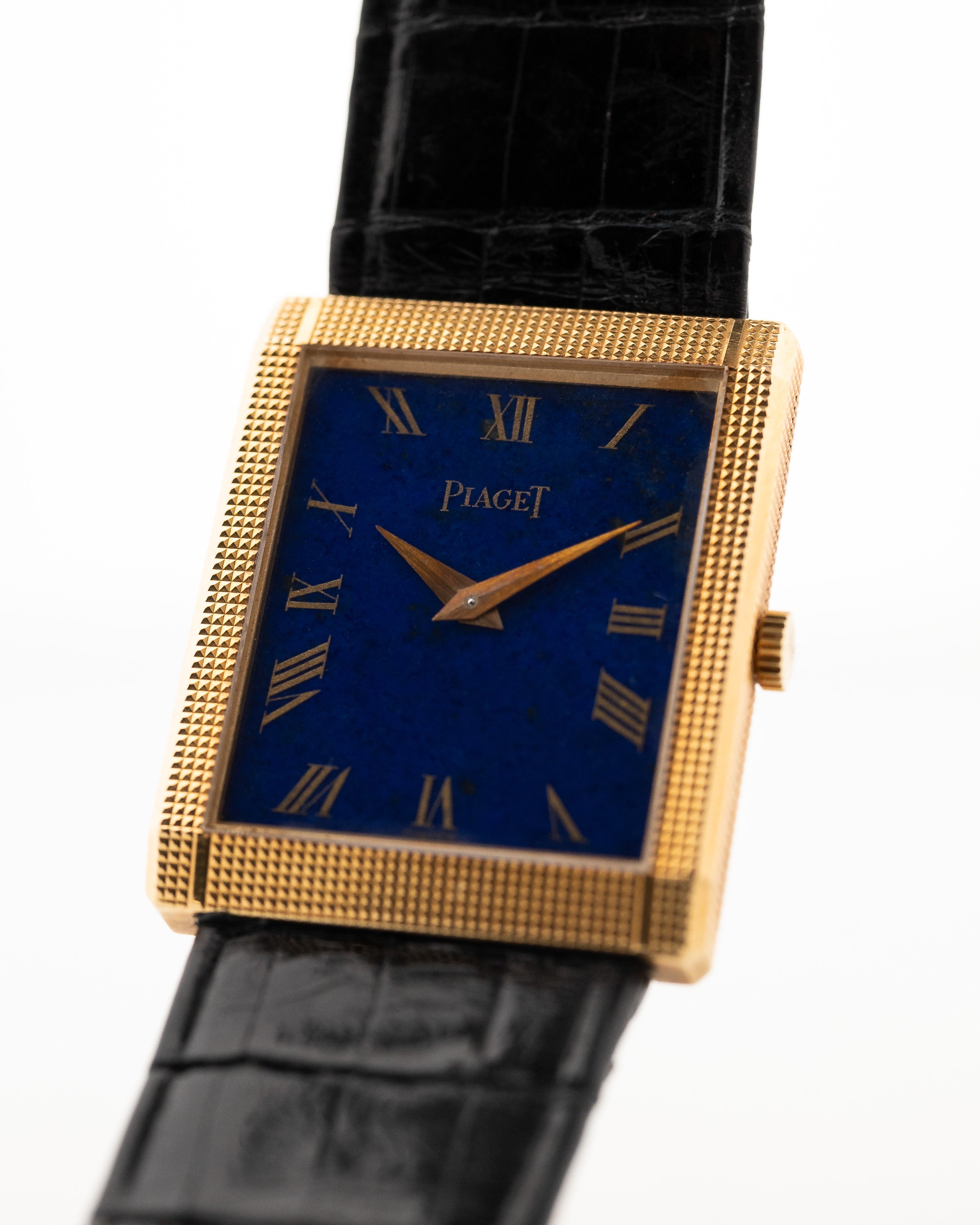 Piaget Lapis Lazuli Hobnail 18k 1970s Goldammer Vintage Watches