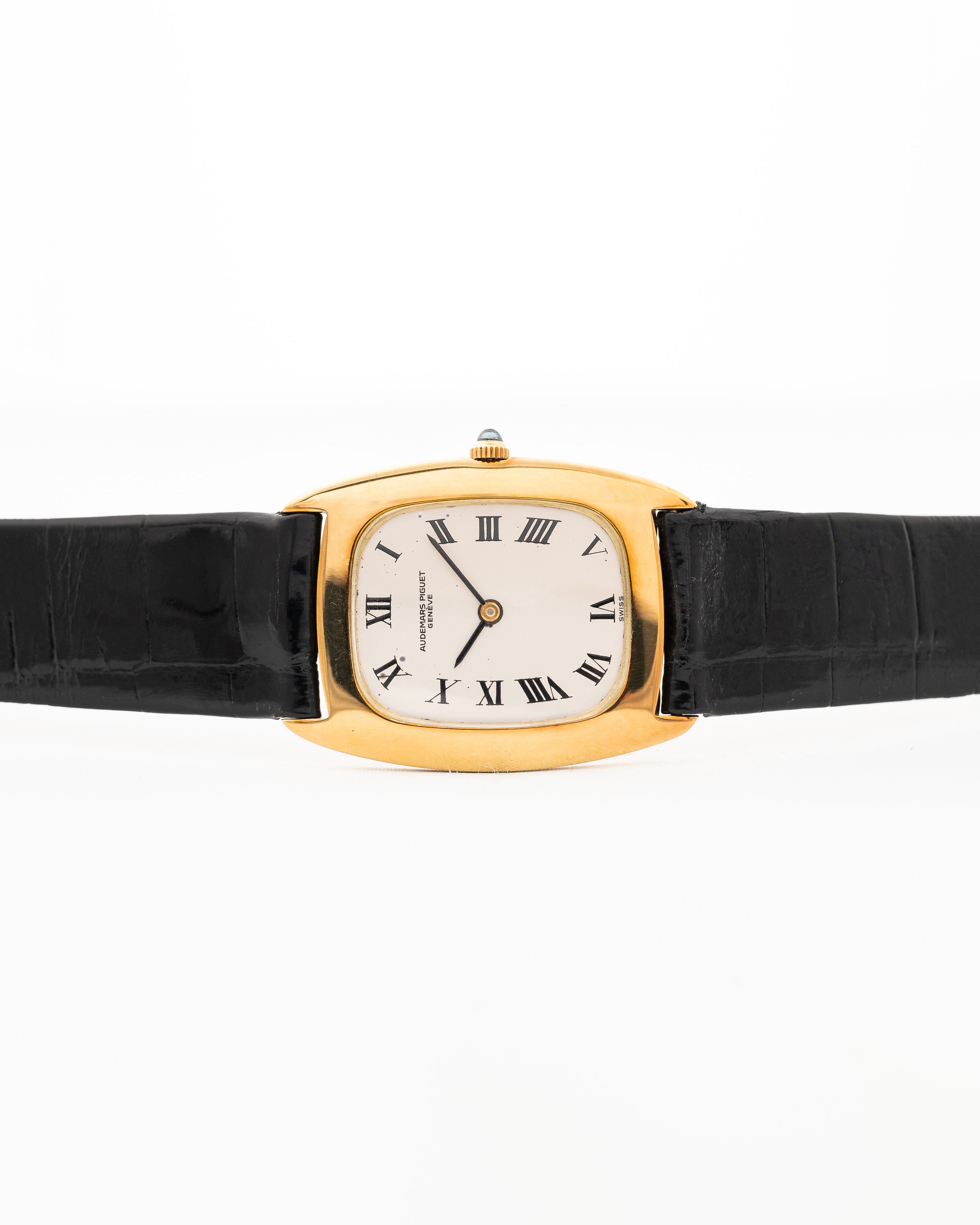 Audemars Piguet Cushion 18k 1970s