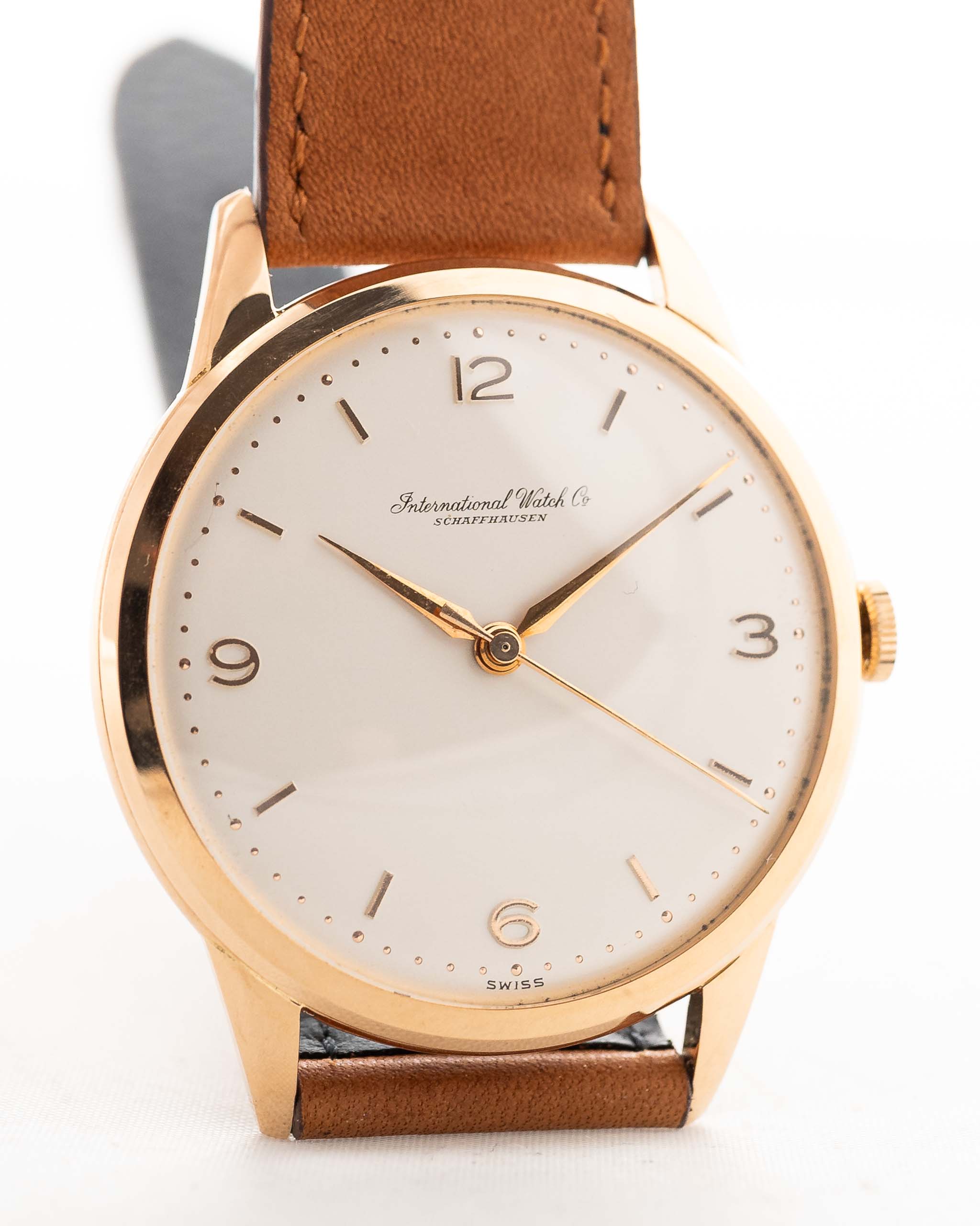 Vintage IWC Cal. 89 18k Rose 1958 IWC Watch white silver dial closeup