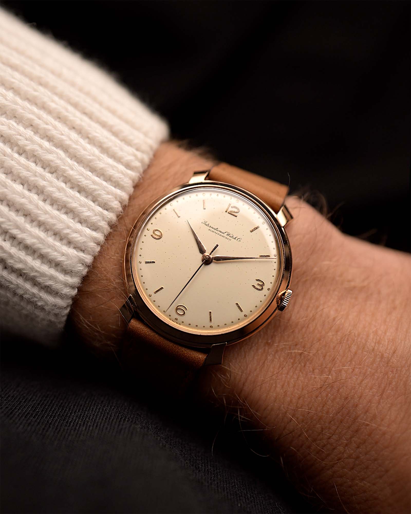 IWC Cal. 89 Shark Fin 18k Rose 1960 – GOLDAMMER