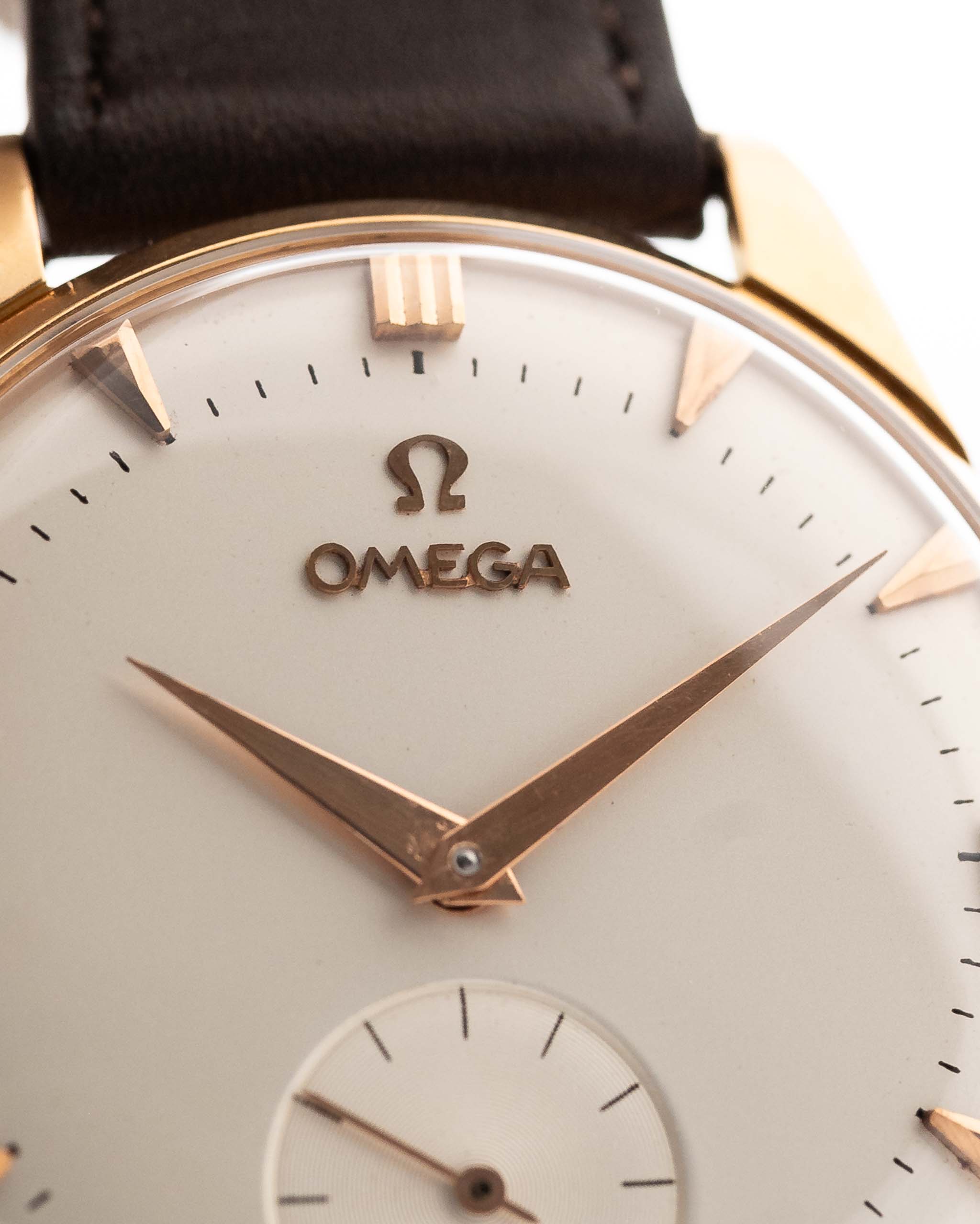 Omega 2896 Jumbo Sub Second Arrow 1956 – GOLDAMMER