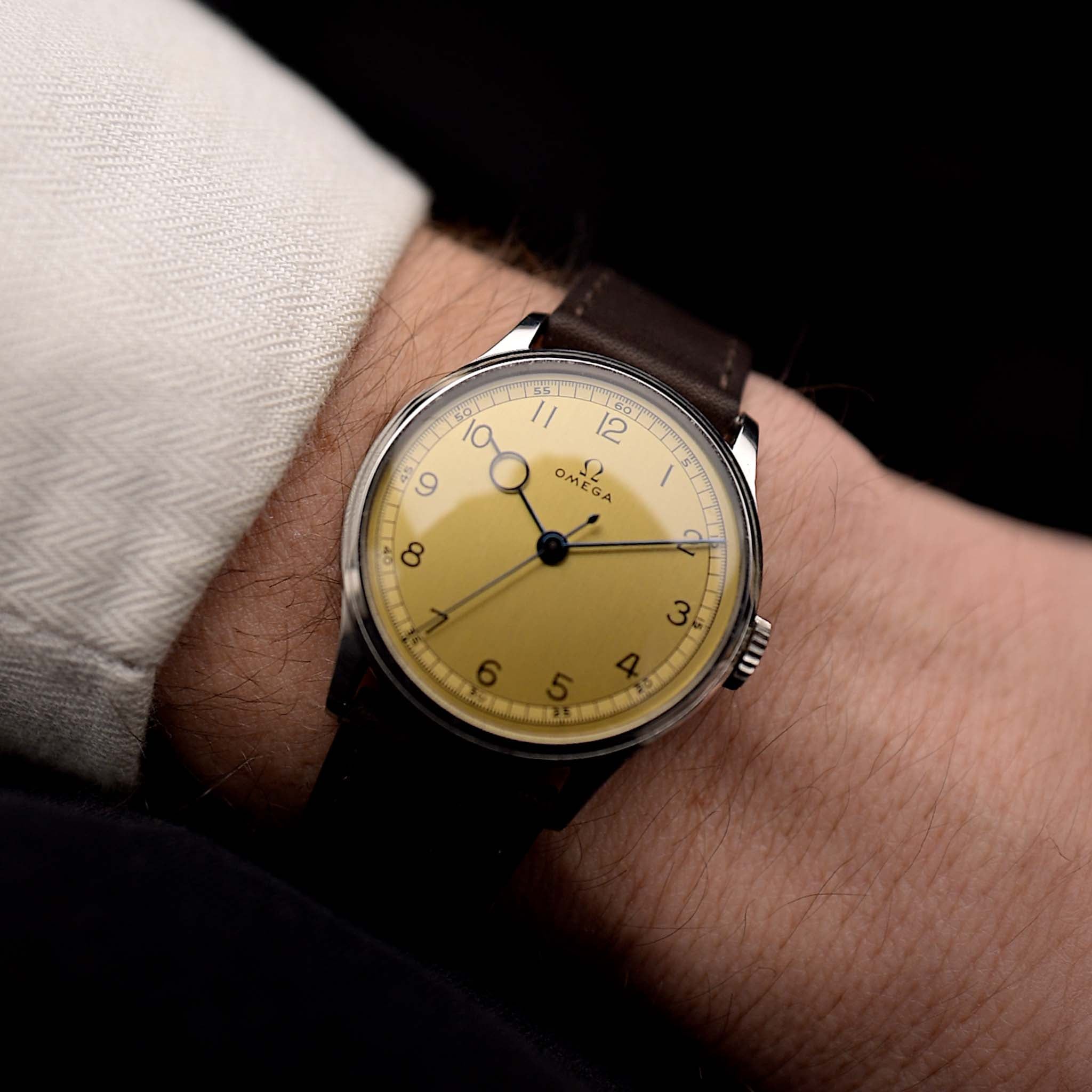 Vintage Omega Art Deco Pontife 1939 stainless steel case and golden dial