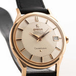 Omega watch - Omega Constellation 168005 Pie Pan 18k Rose 1966 - rose gold case - silver colored pie pan sunburst dial closeup