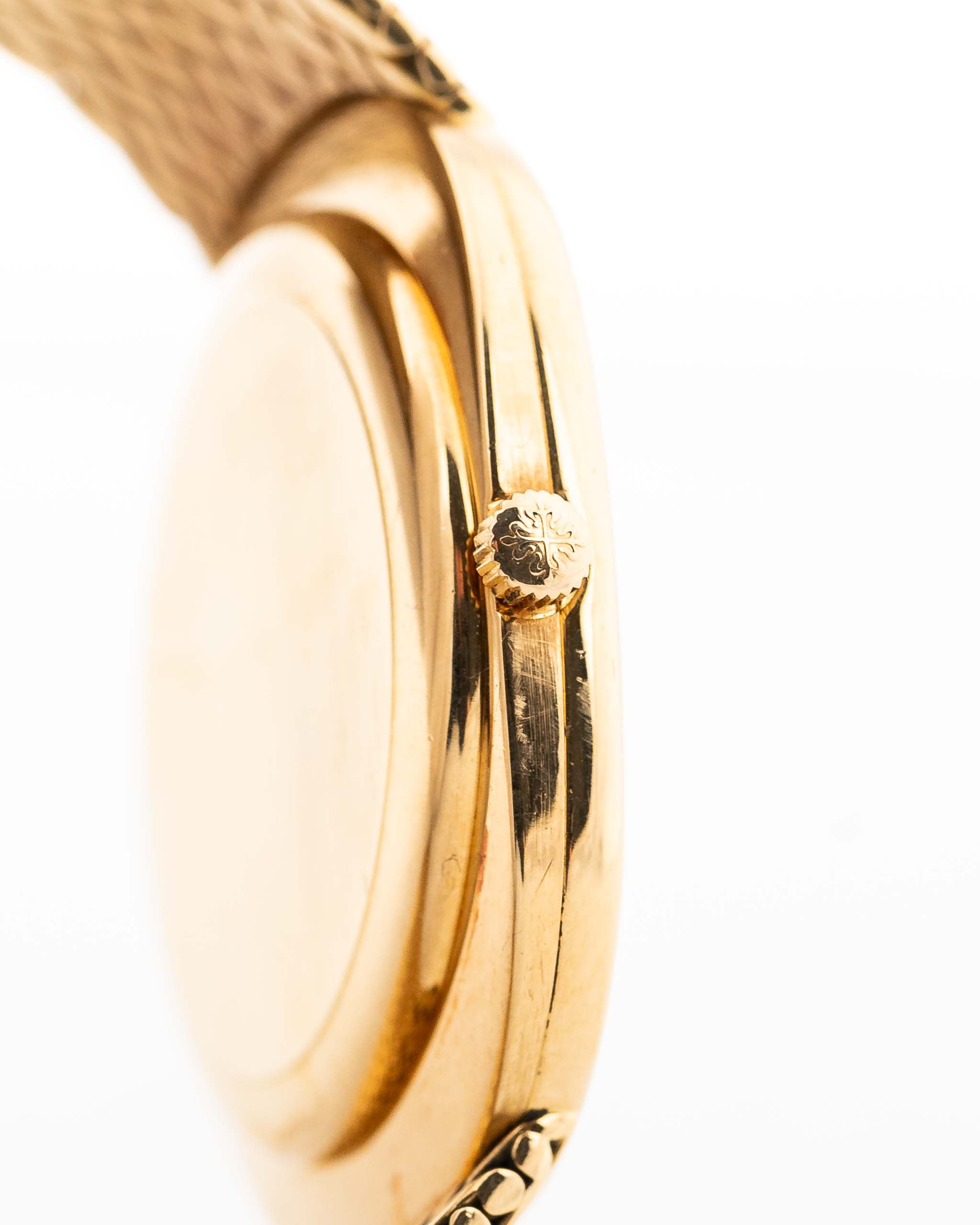 Vintage Patek Philippe Ellipse 3605 Jumbo 1982 18k yellow gold Case and Crown