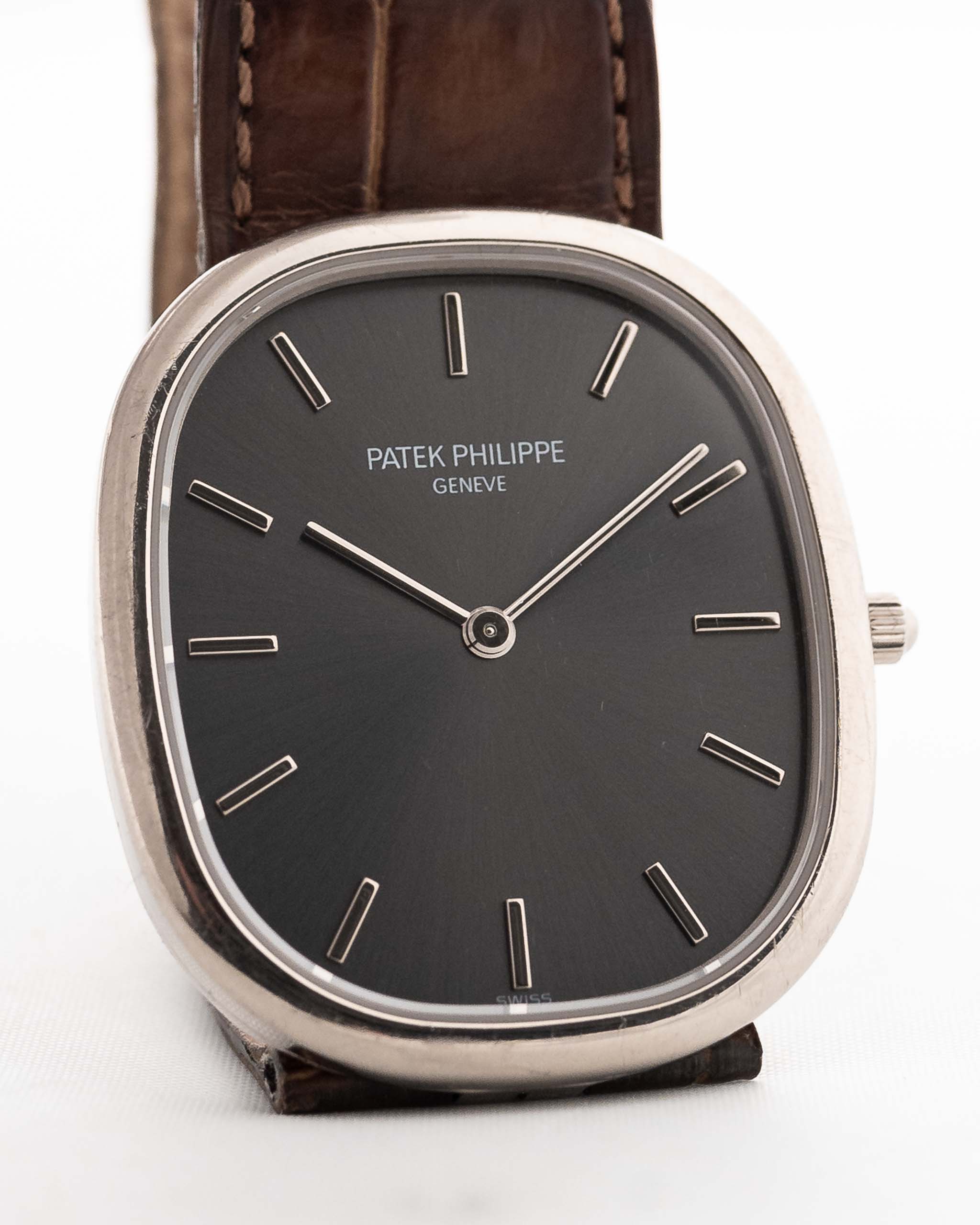 Vintage Patek Philippe Ellipse 3738 Grey 18k white gold 1980s with grey sunburst dial closeup