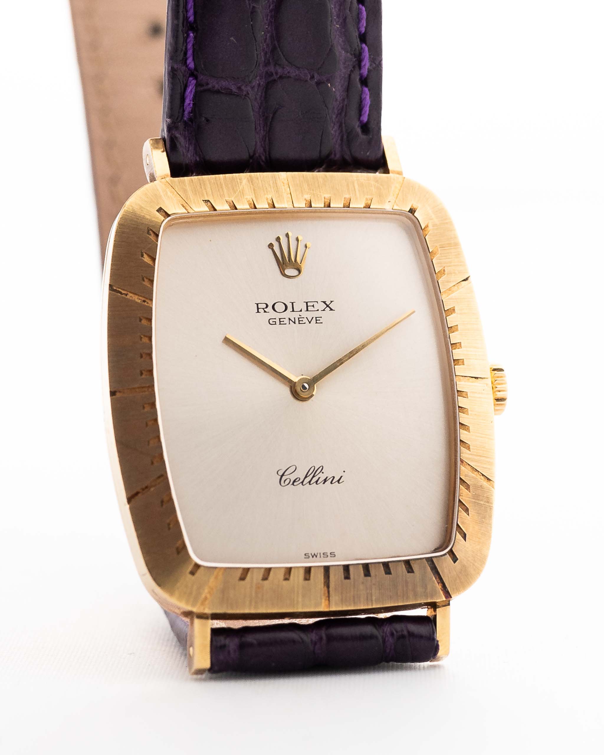 Closeup Photo of a Rolex Cellini 4087 Rectangular from 1995. 27.5mm in 18k Yellow Gold with Manual Wind Movement, Silver Sunburst Dial and Original Leather Strap.