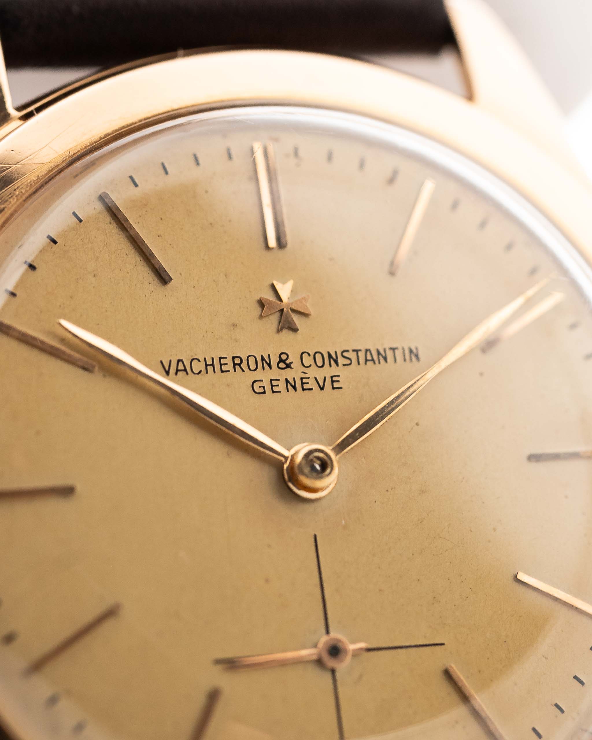 Vacheron Constantin watch - Vacheron Constantin 4600 Rose gold dial Patrimony 1956 closeup