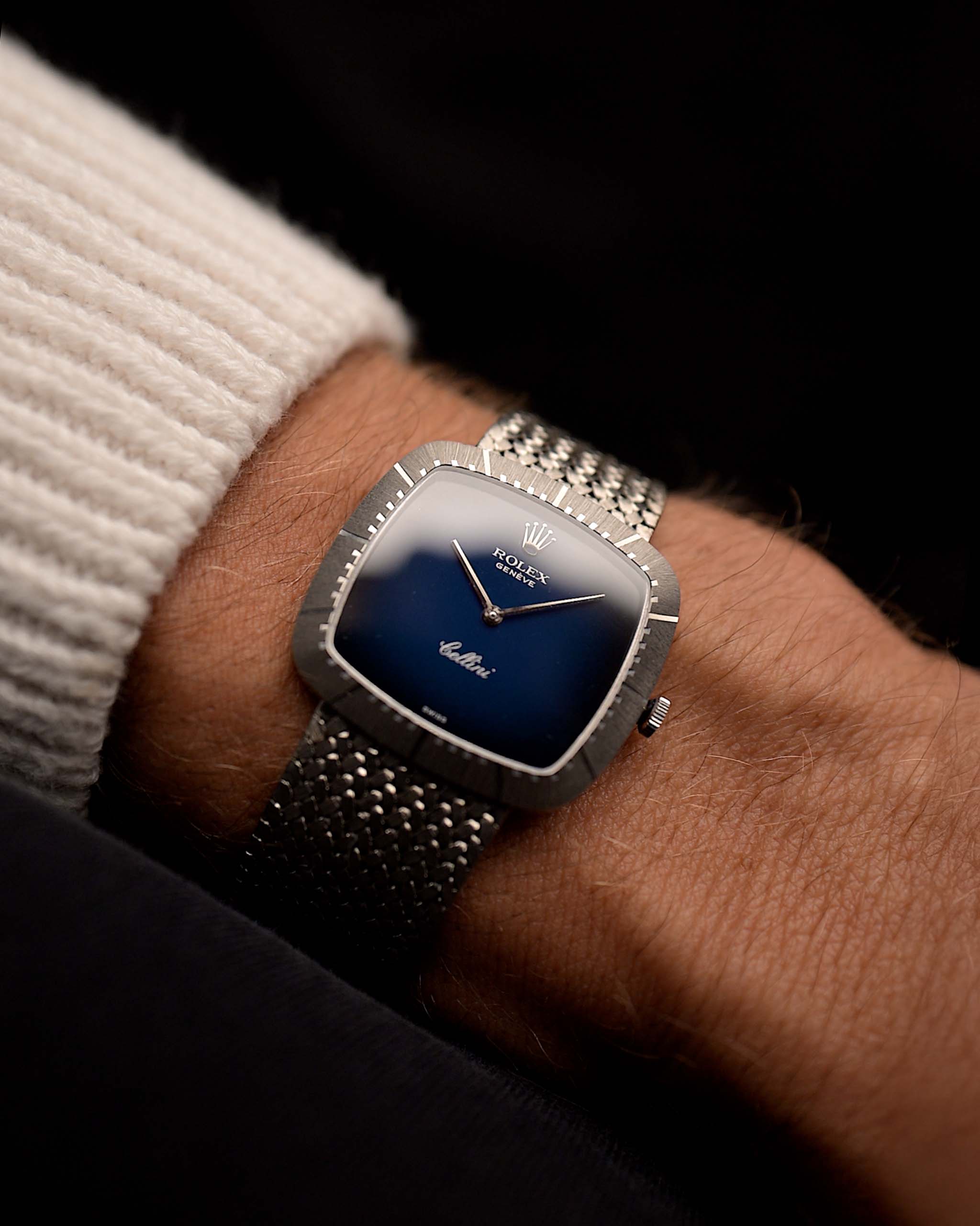 Rolex Cellini 4029 Blue Ombre 18k from the 1970s. 30mm in 18k White Gold with Manual Wind Movement, Blue Ombre Dial and 18k White Gold Bracelet.