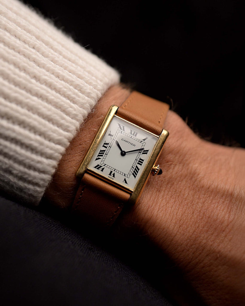 Cartier Tank Louis 96019 Paris Ref 96019 from the 1970s. 18k Yellow Gold with Manual movement, Original white dial and Original Leather strap.