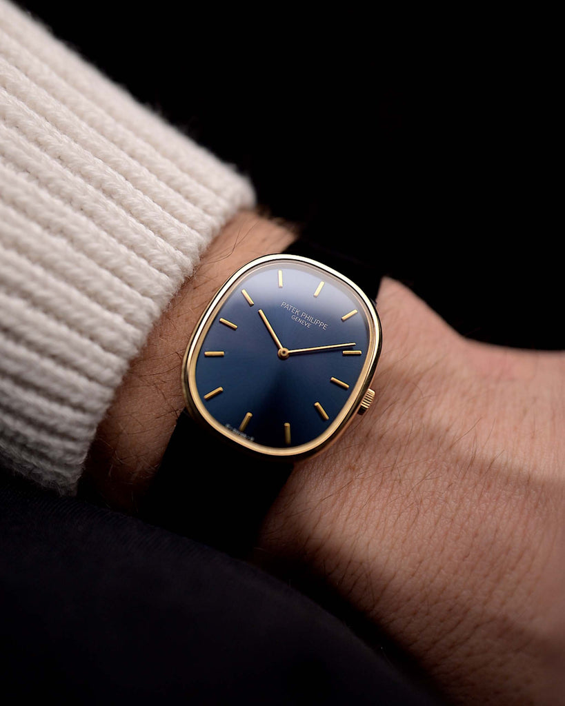 patek philippe watch - golden ellipse patek philippe- Patek Philippe Ellipse 3848 Blue 1990s - 18k yellow gold on wrist