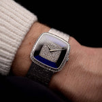 Piaget Watch - Watch Piaget Square 9775 Lapis Onyx 18k white gold Diamond 1970s -  Onyx and Lapislazuli stone dial - white gold bracelet on wrist