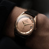 Universal Genève Polerouter Date 18k 1960s