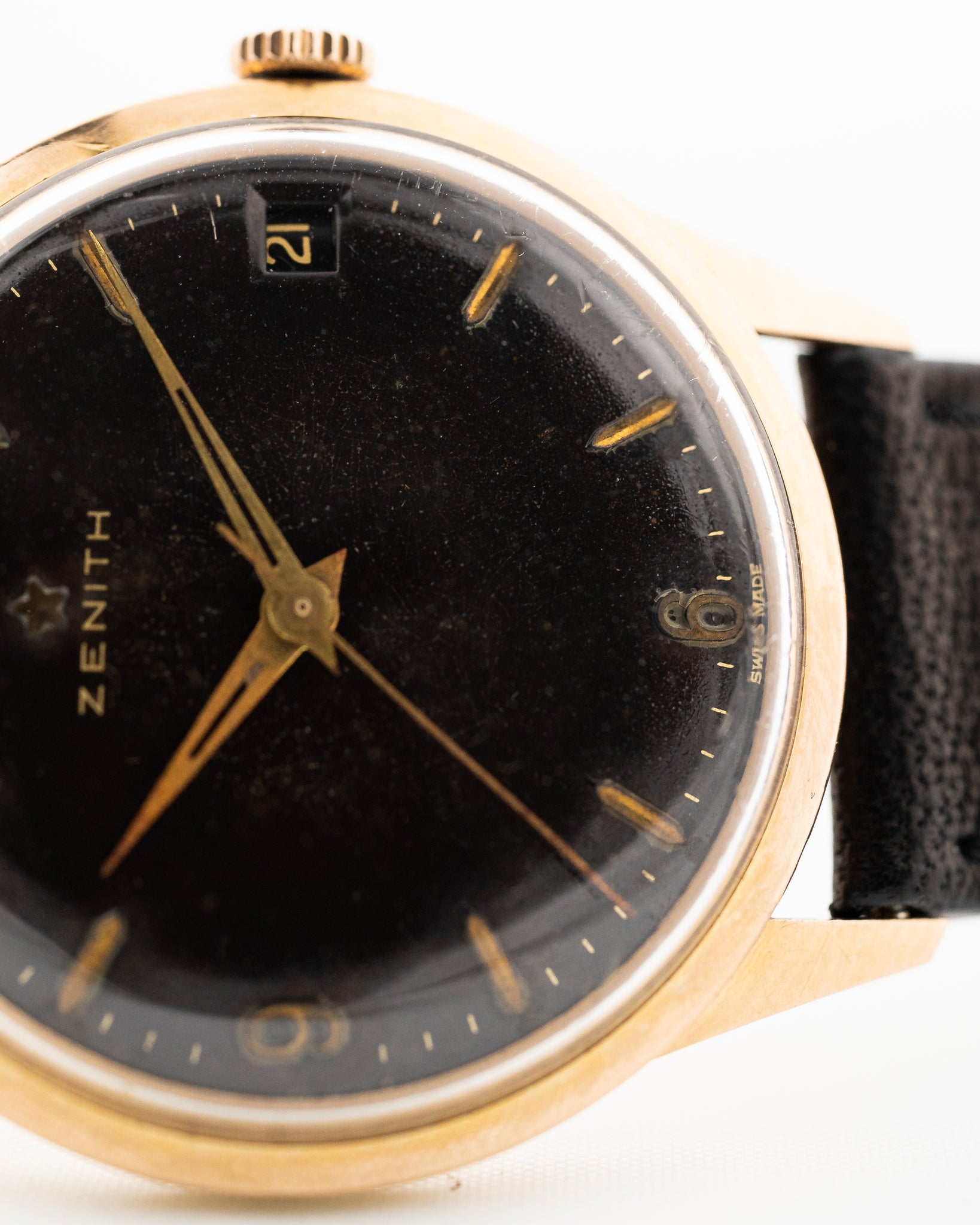 Zenith Dress Black 18k Date 1961