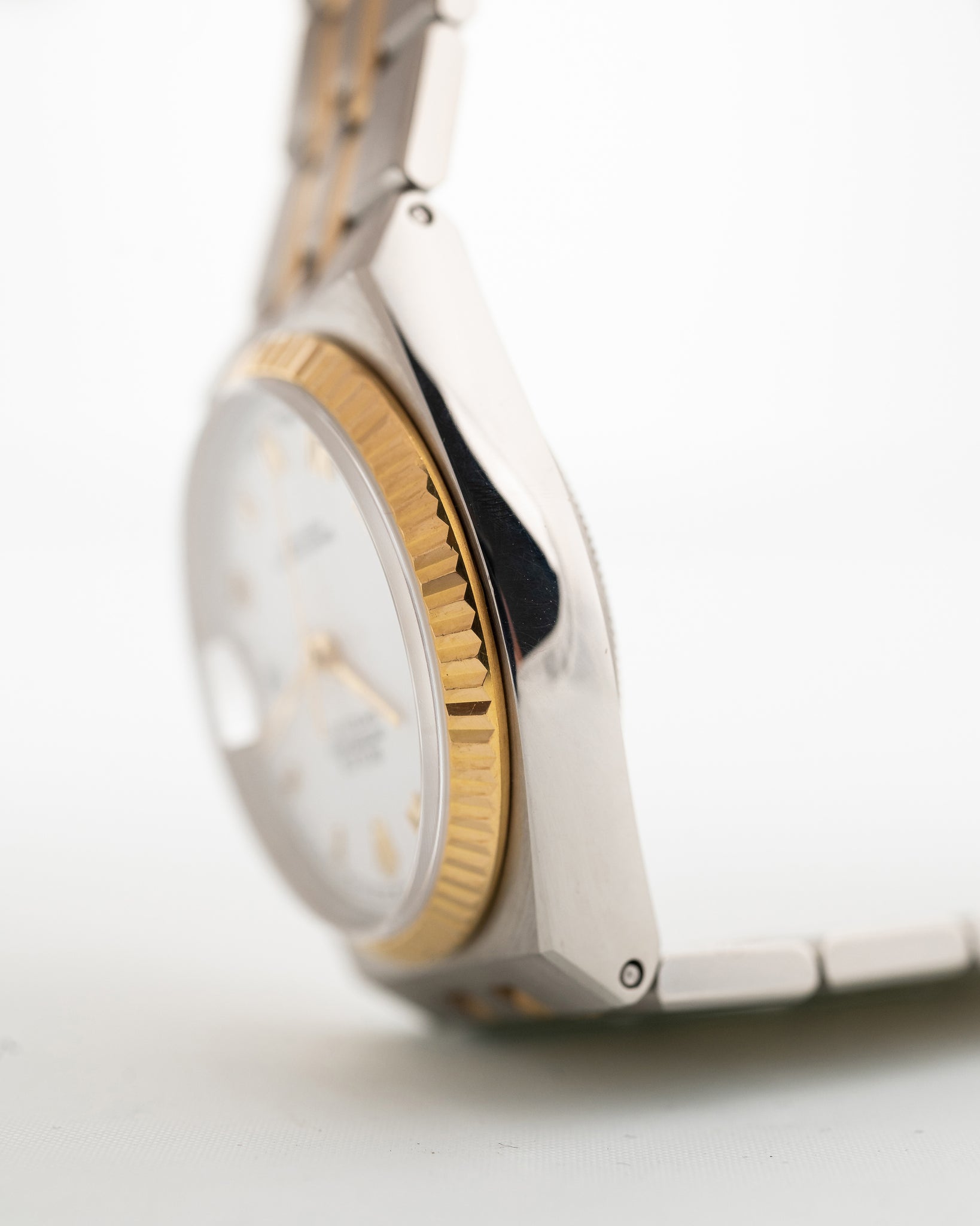 Rolex Oysterquartz White Roman 1991