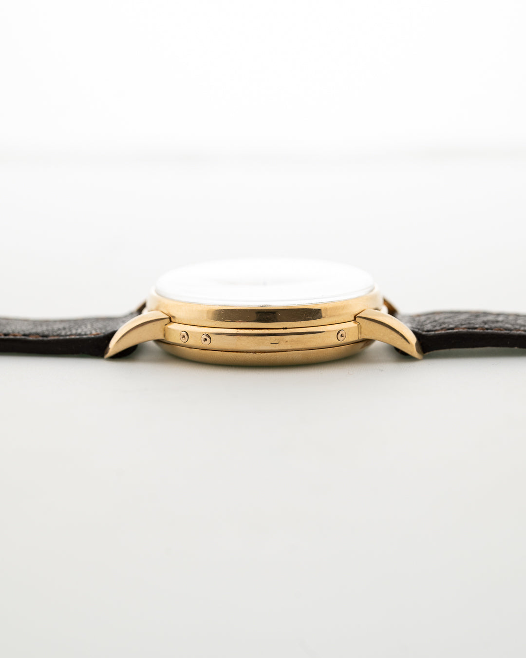 Universal Geneve Tri Compax 18k 1946