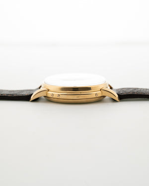 Universal Geneve Tri Compax 18k 1946