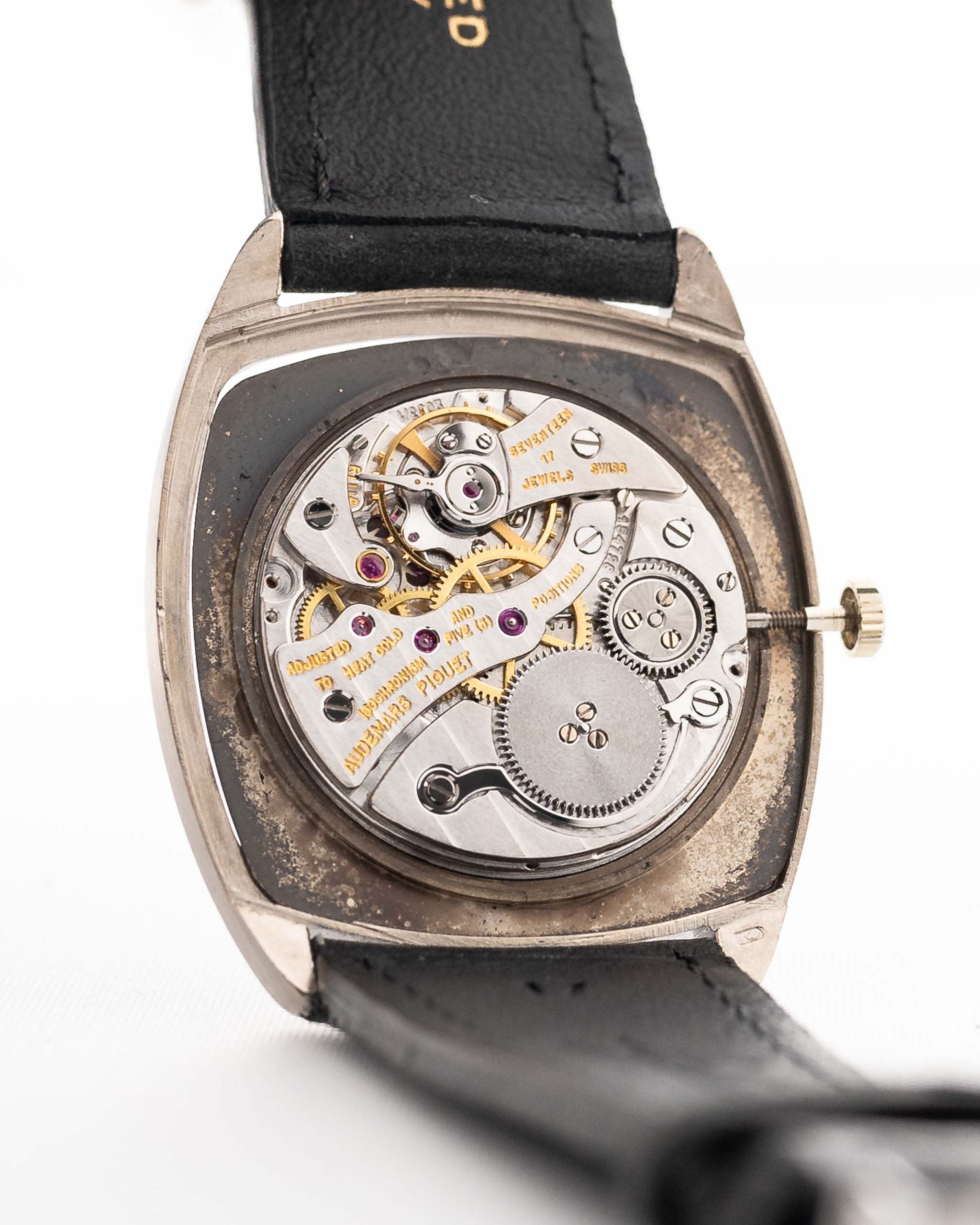 Audemars Piguet 5345 Tonneau 18k Roman 1970er GOLDAMMER