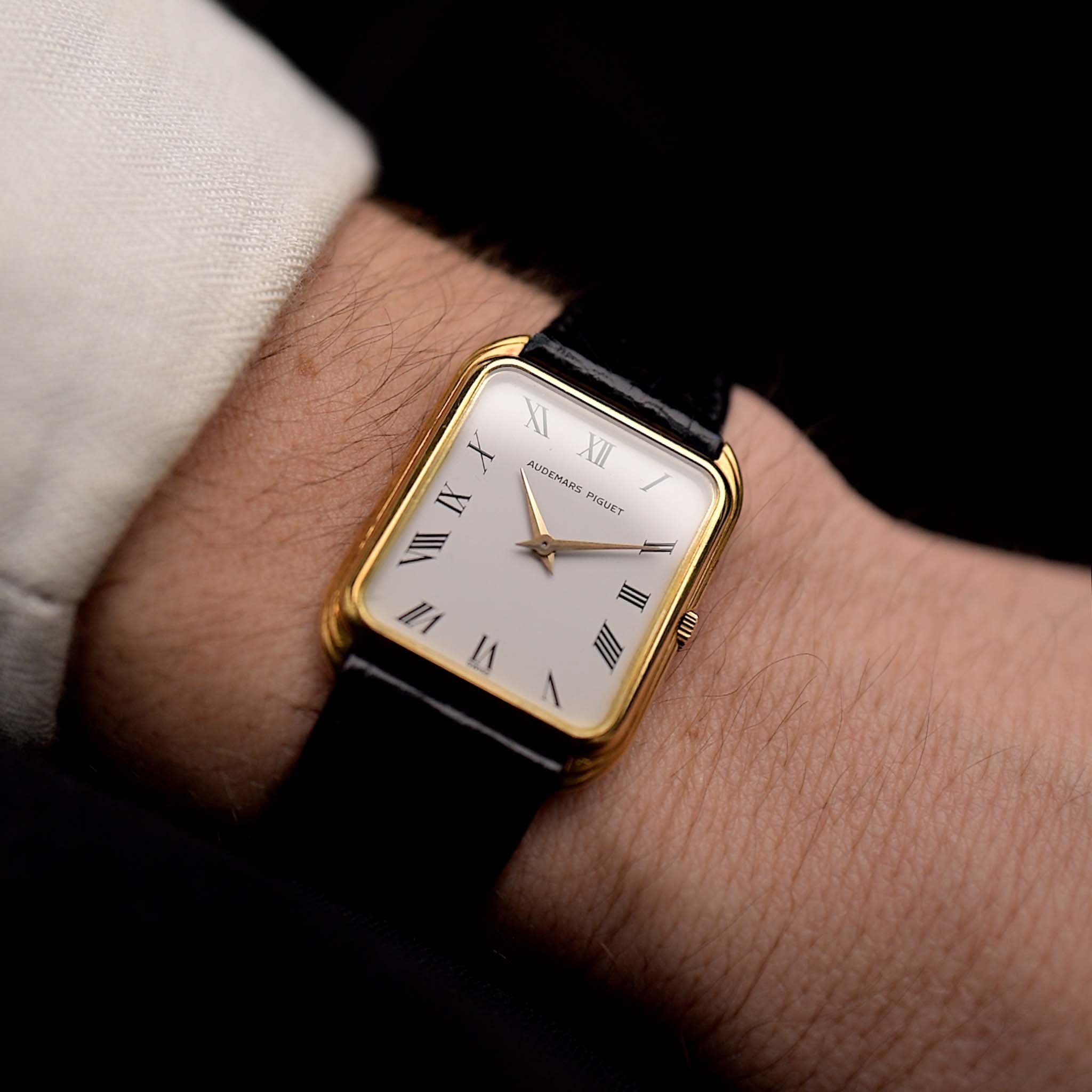 Vintage Audemars Piguet Uhr Tank 18k Gelbgold Gestufter Römer