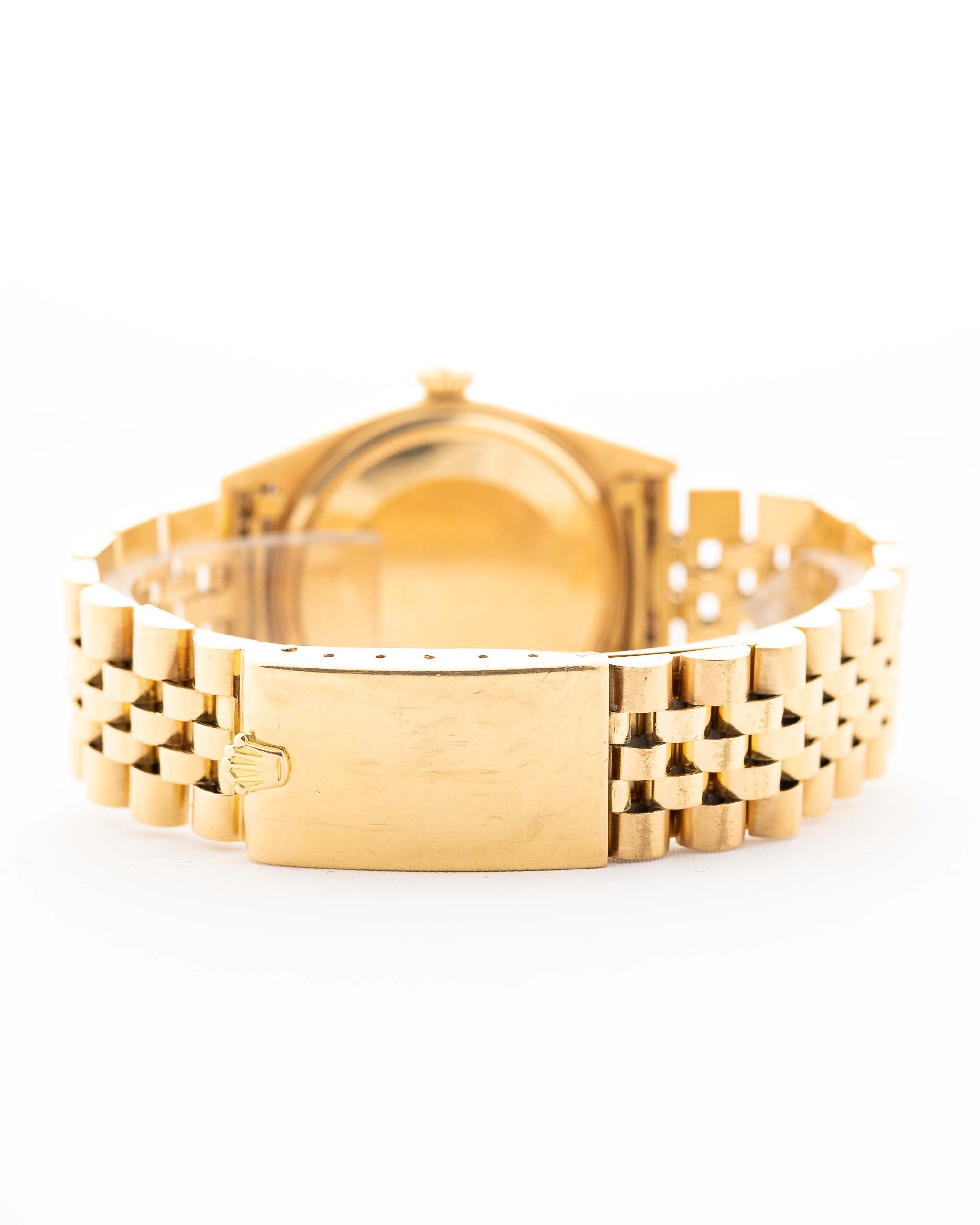Nahaufnahme einer Rolex 1601 Datejust 18k Malachit Jubilee Armband. Aus dem Jahr 1968, 36mm in 18K Gelbgold mit Original Malachit-Zifferblatt, Automatikkaliber 1570 und Original-Jubiläumsarmband.