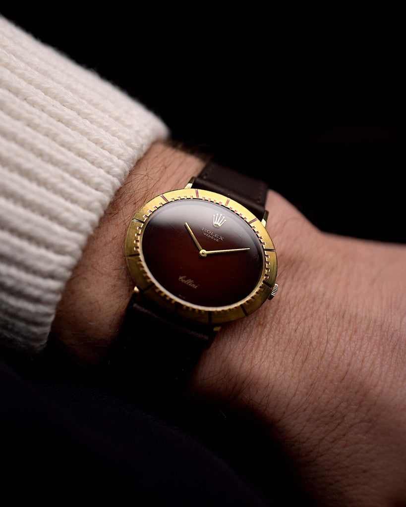Rolex Cellini 4083 Braun Ombre 1970er Jahre braun ombre Zifferblatt Gelbgold Gehäuse am Handgelenk